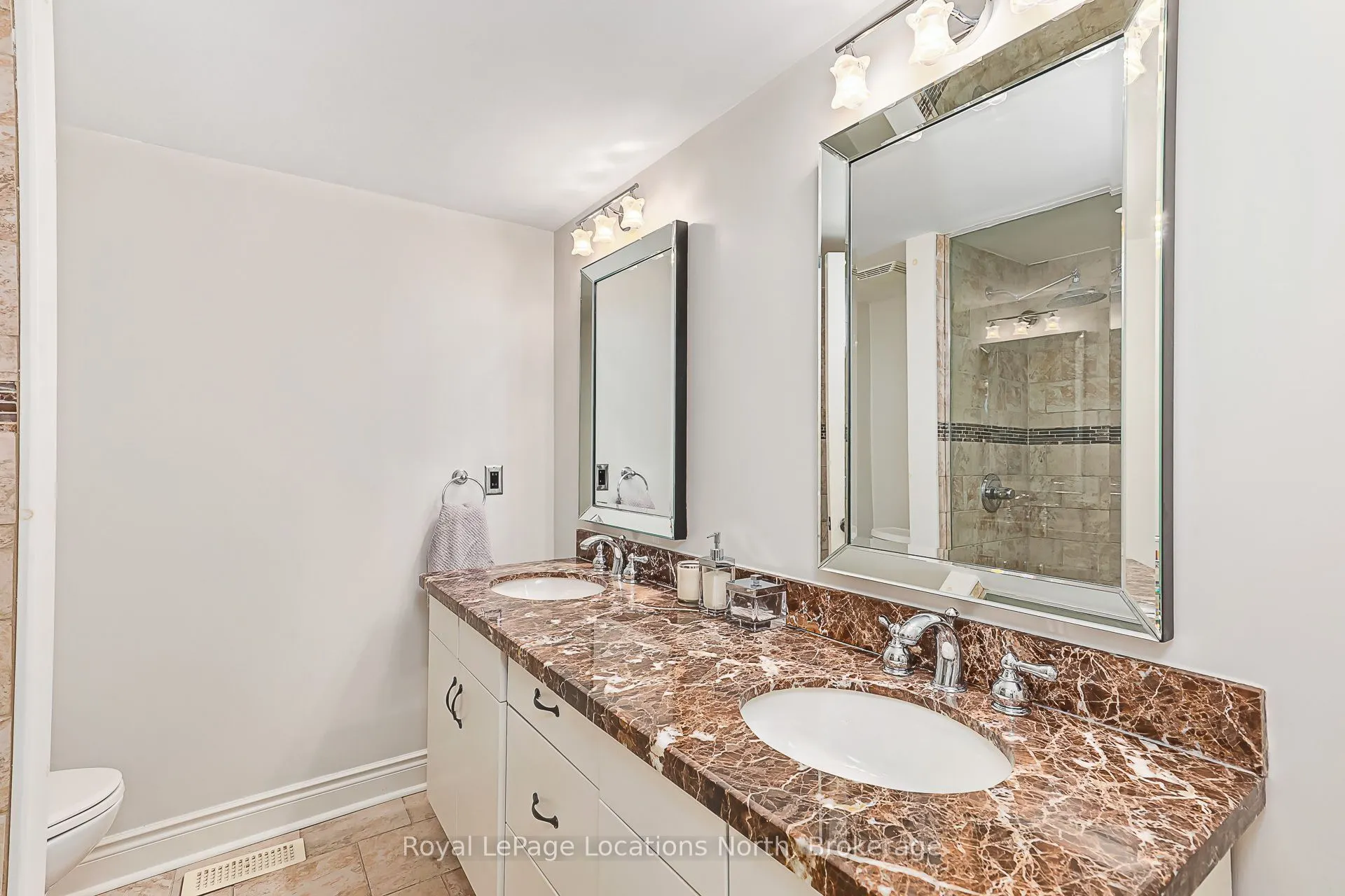 820 Suncrest Circle #1