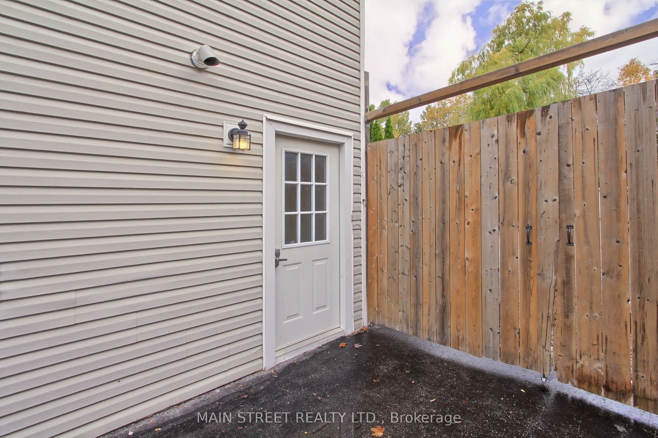 276 Crawford Street