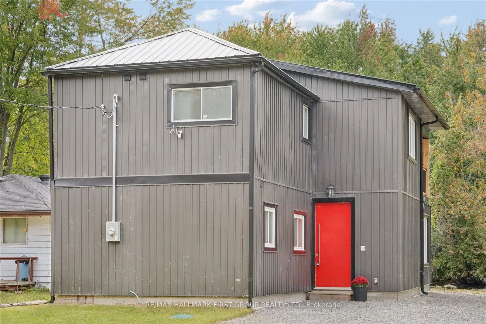 2509 Talbot Lane