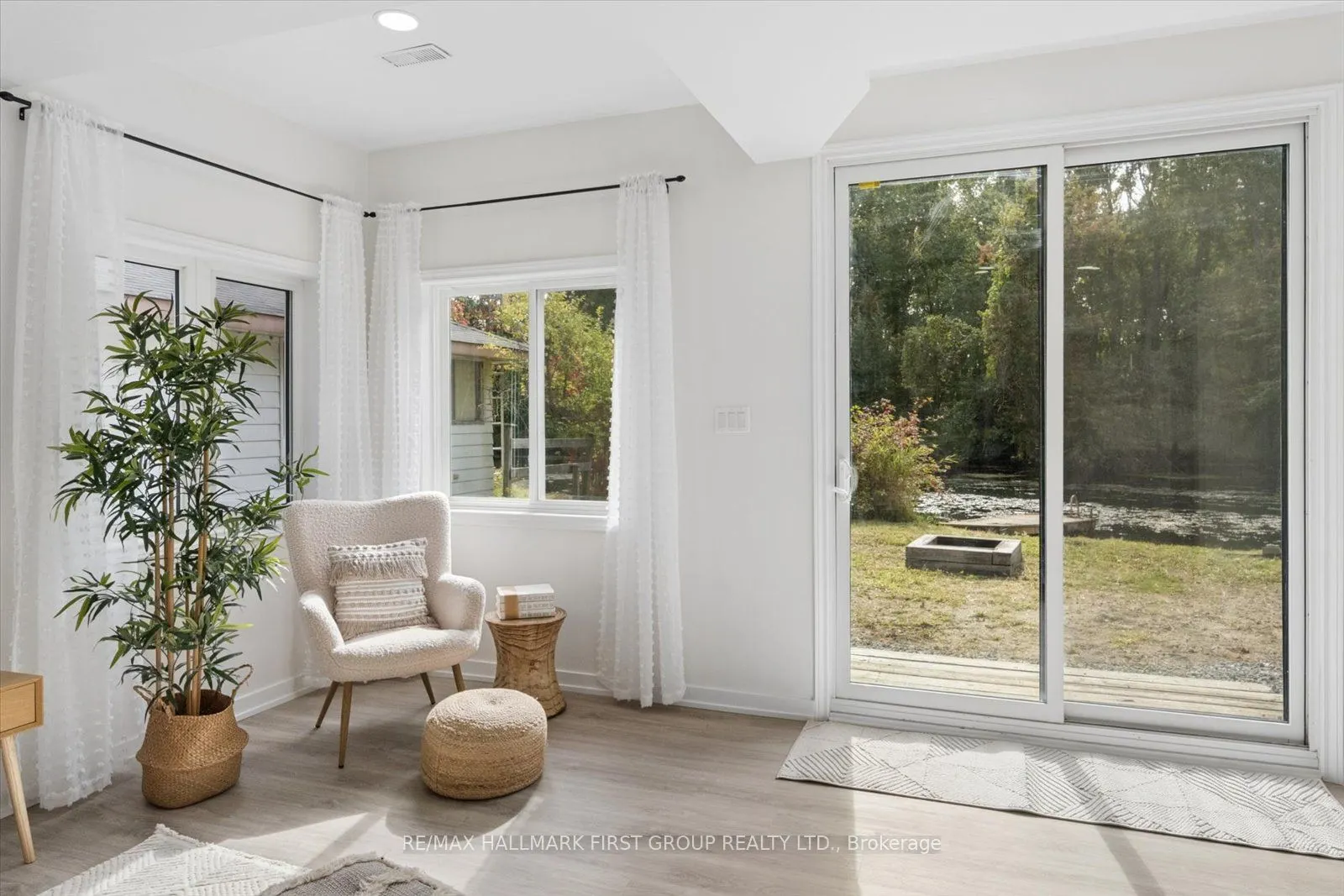 2509 Talbot Lane