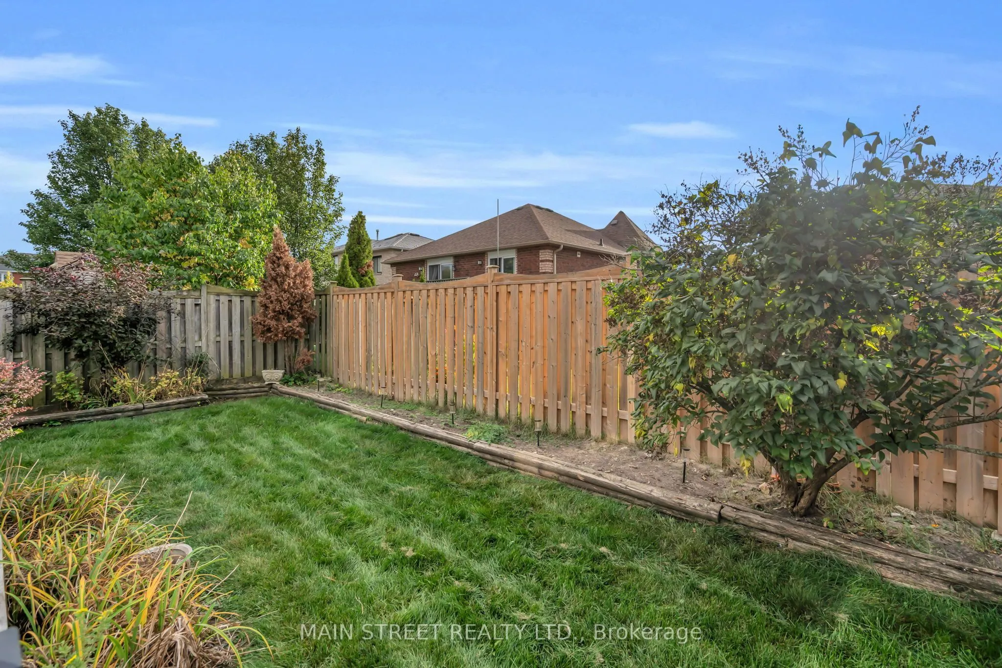 27 Max Avenue