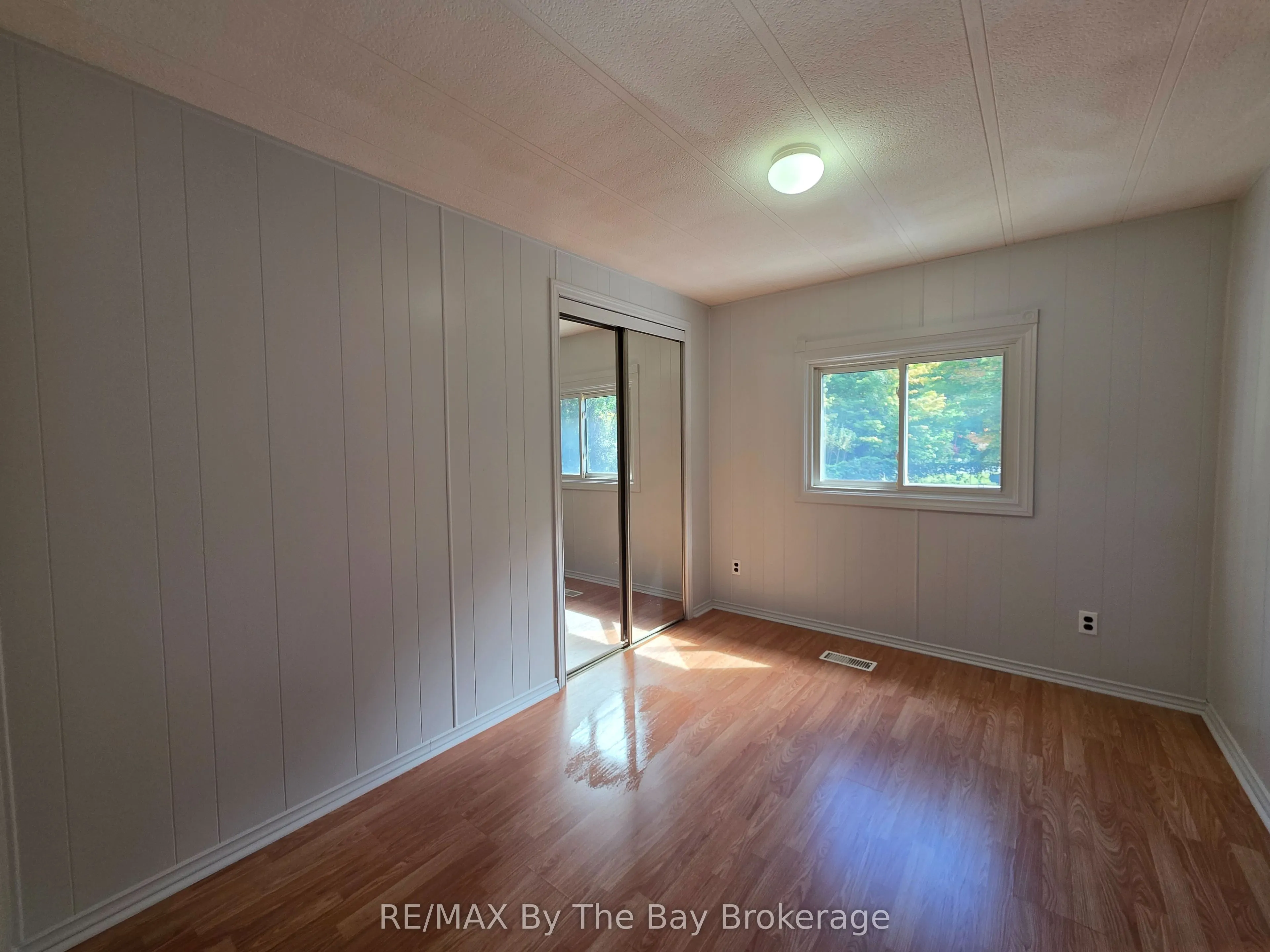 926 Brebeuf Road