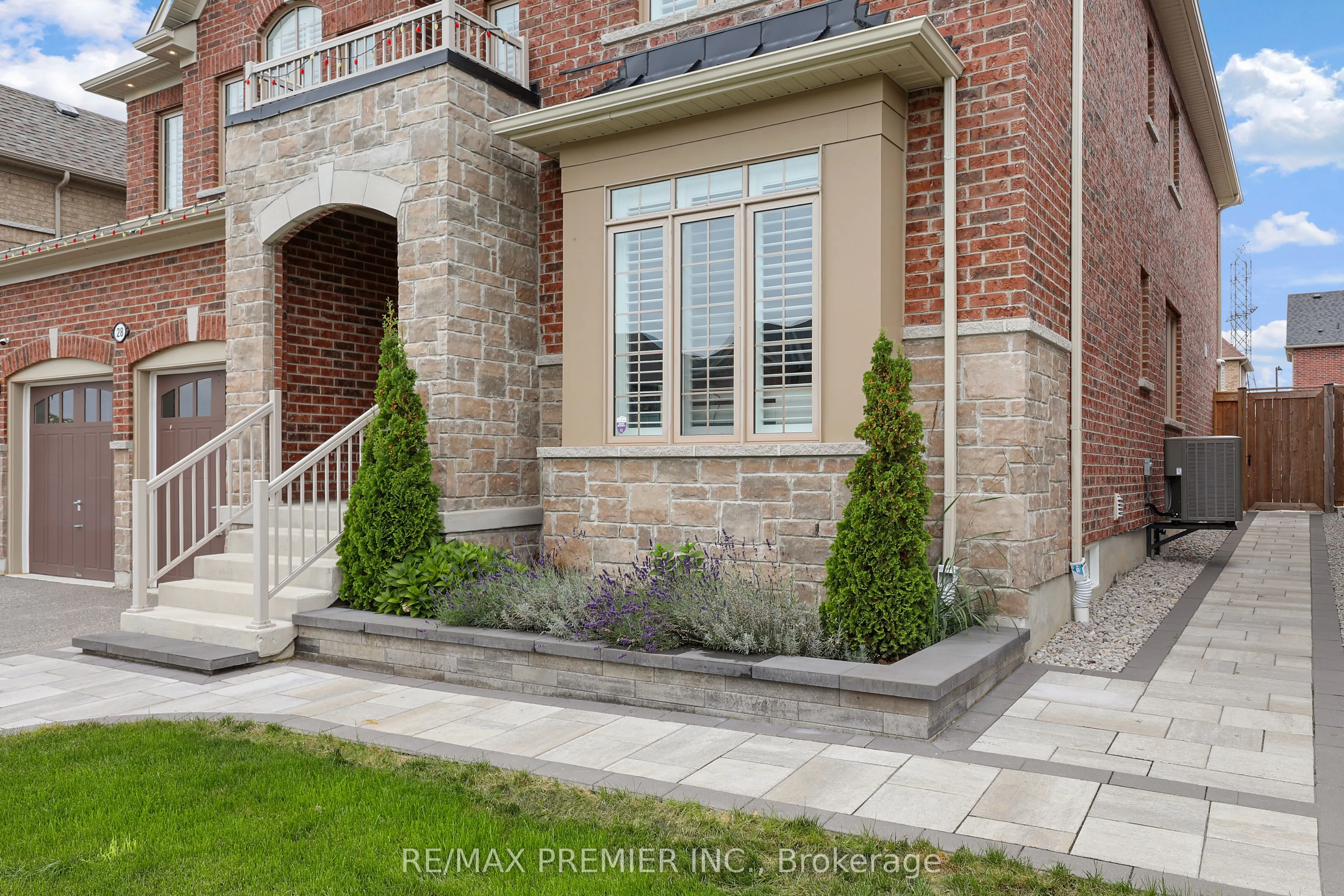 28 Samuel Crescent