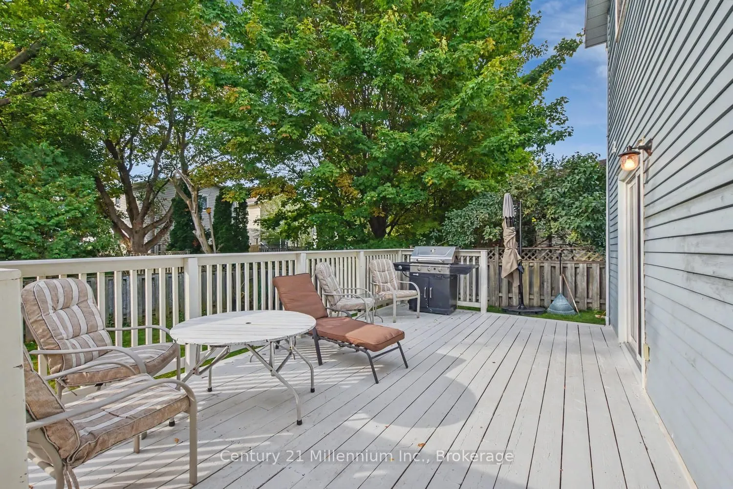 18 Dillon Drive
