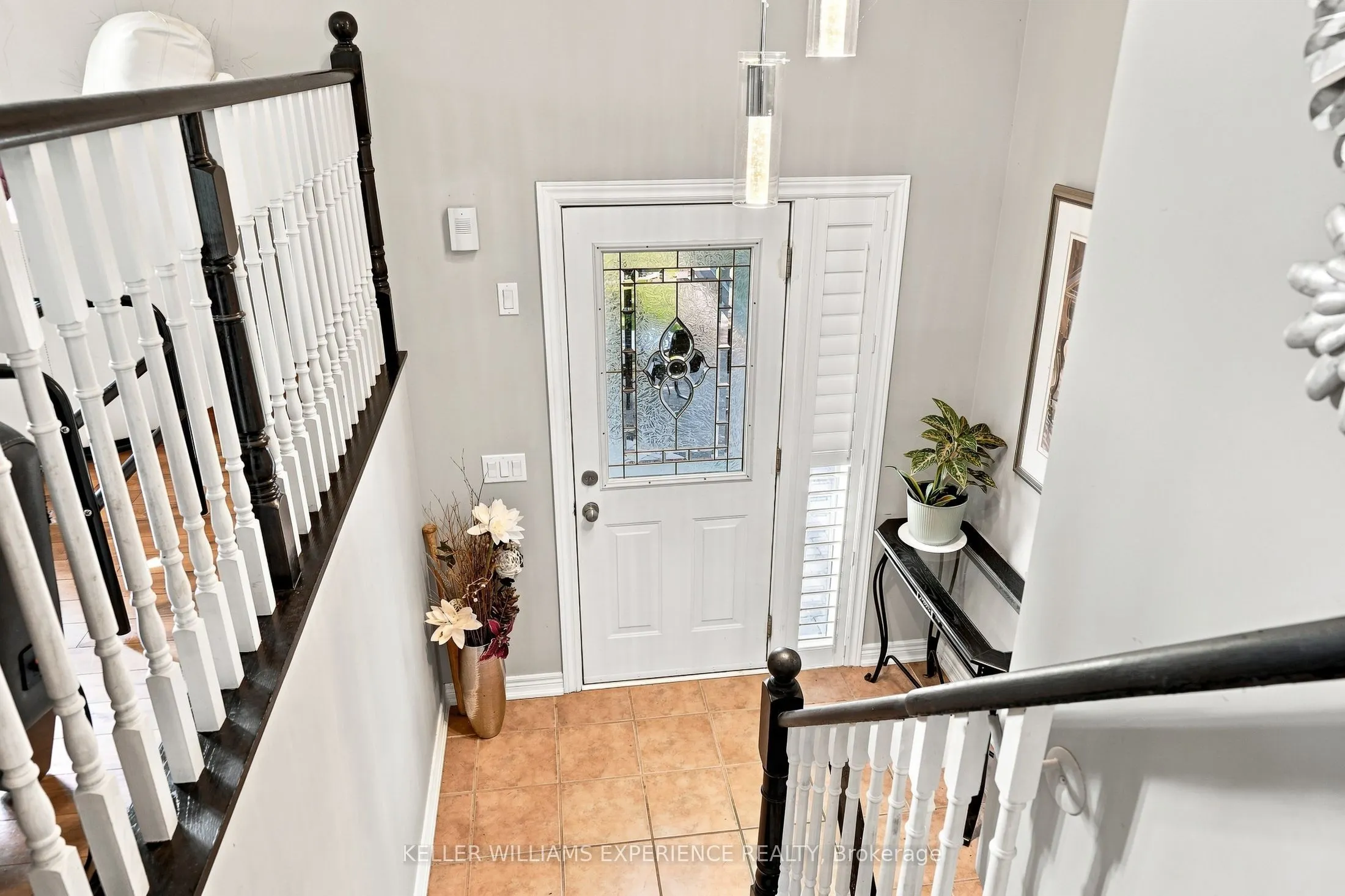 2438 Amigo Drive