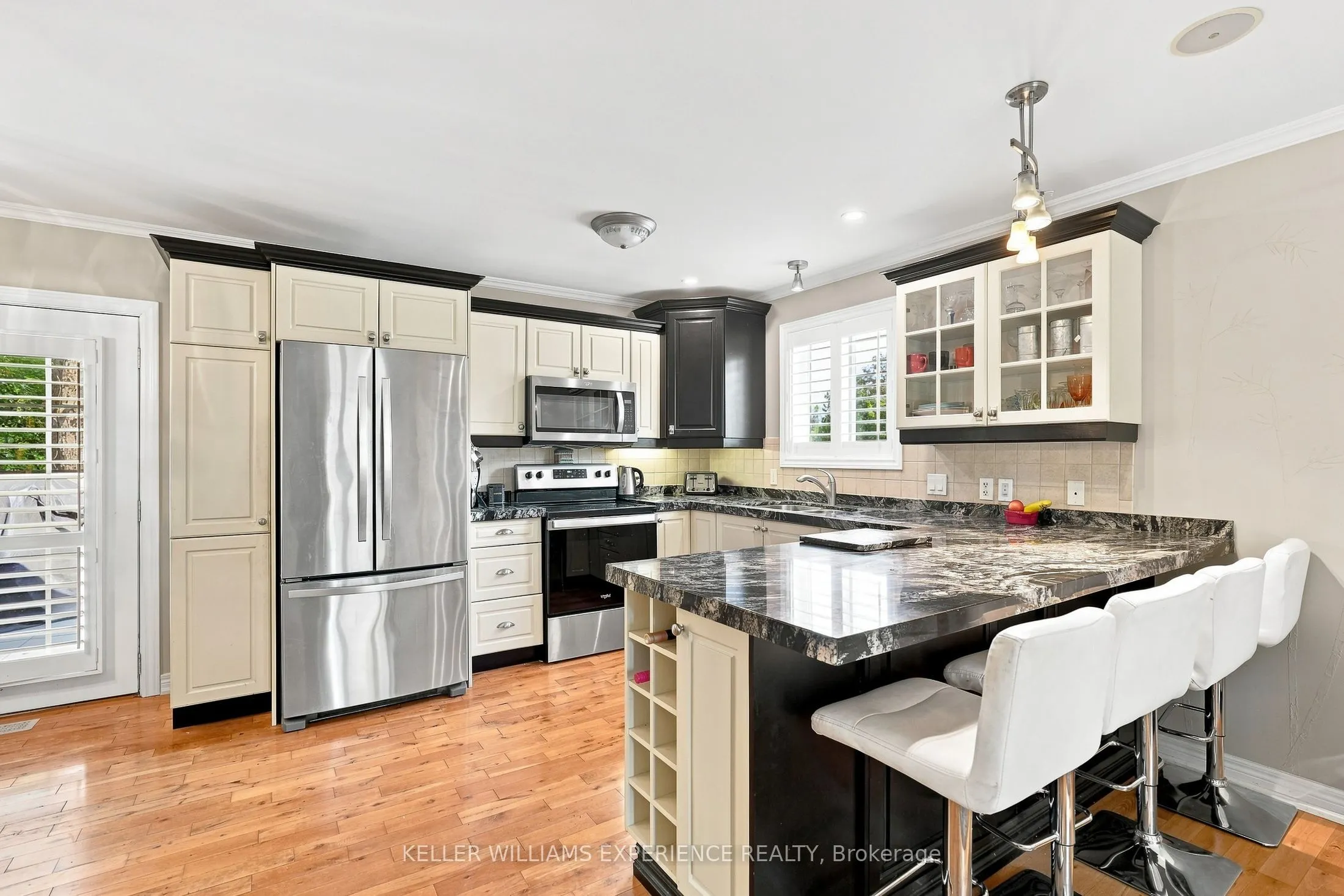2438 Amigo Drive
