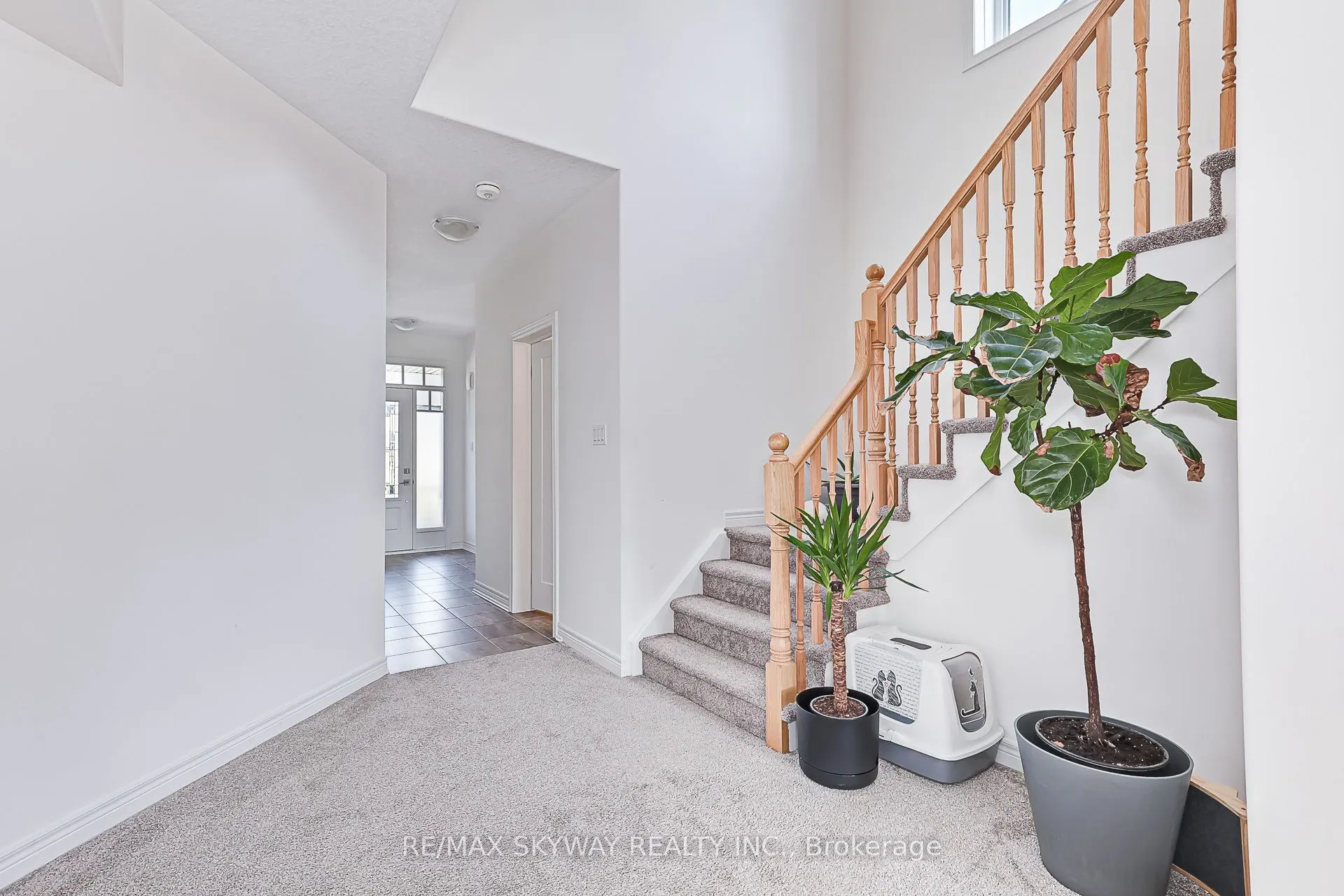 103 Plewes Drive W