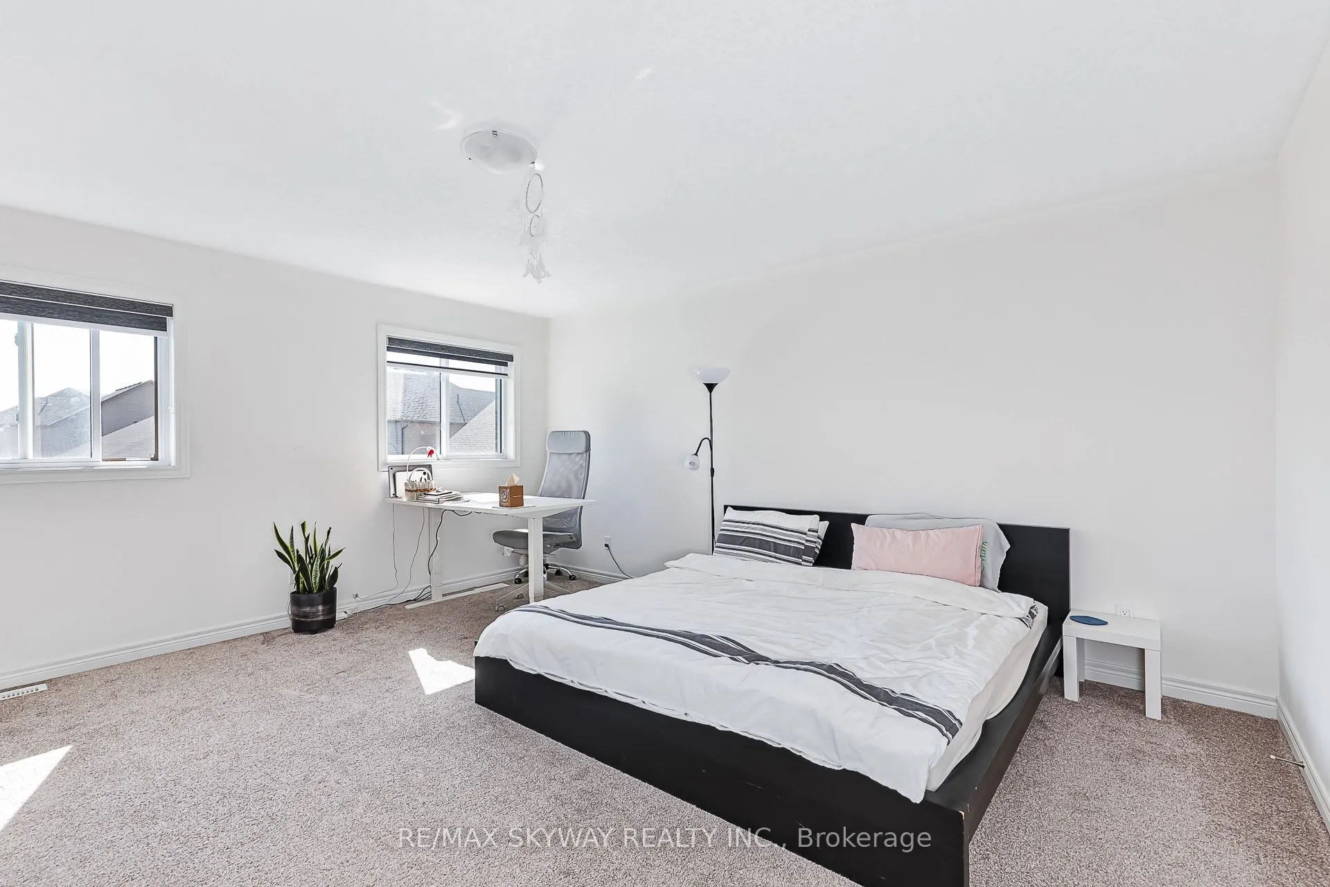 103 Plewes Drive W
