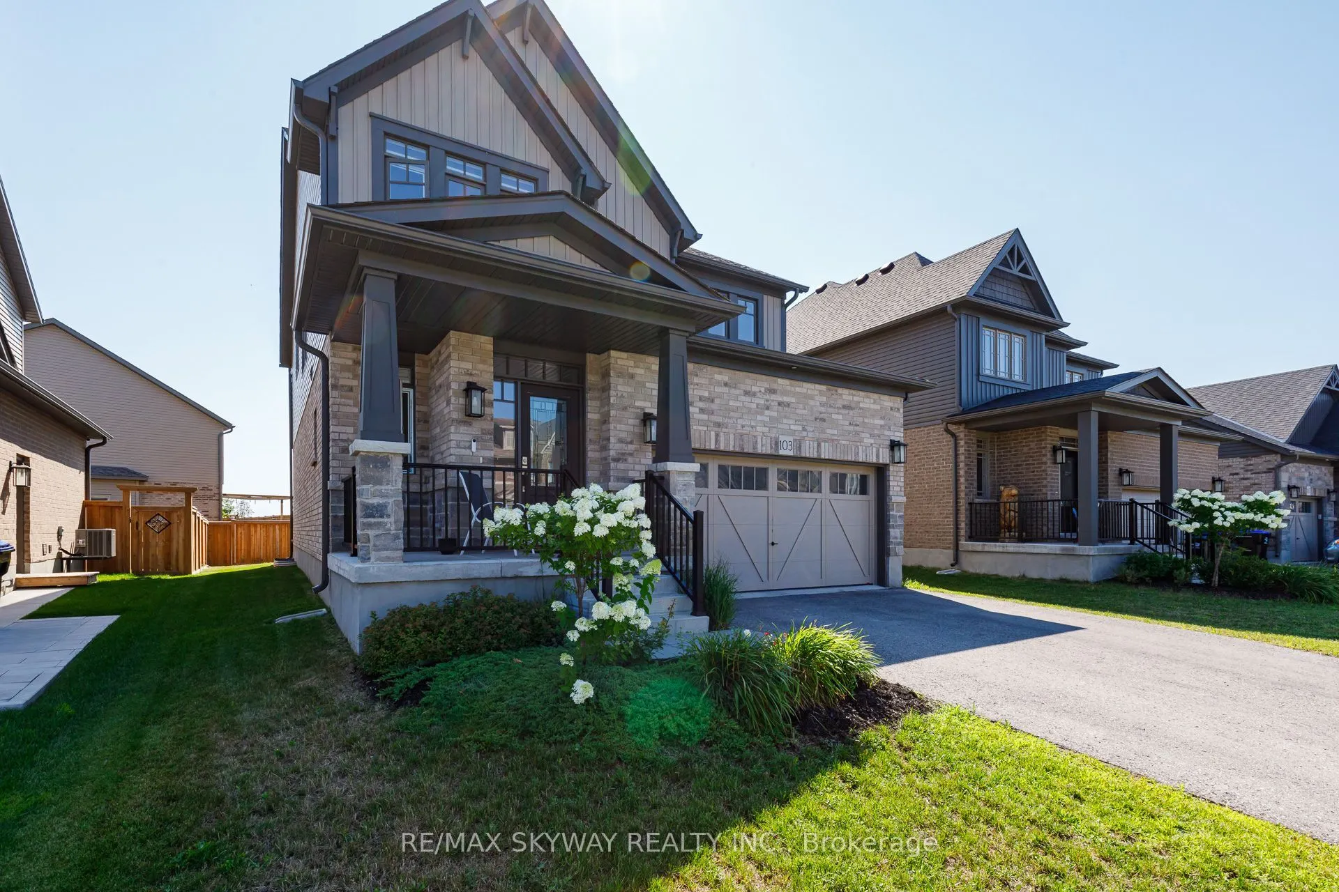 103 Plewes Drive W