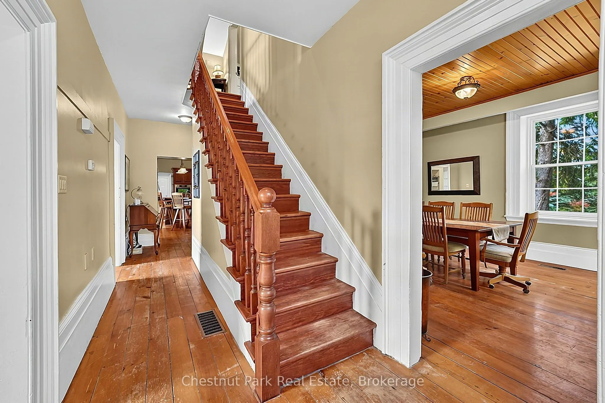 1164 Fairgrounds Road N