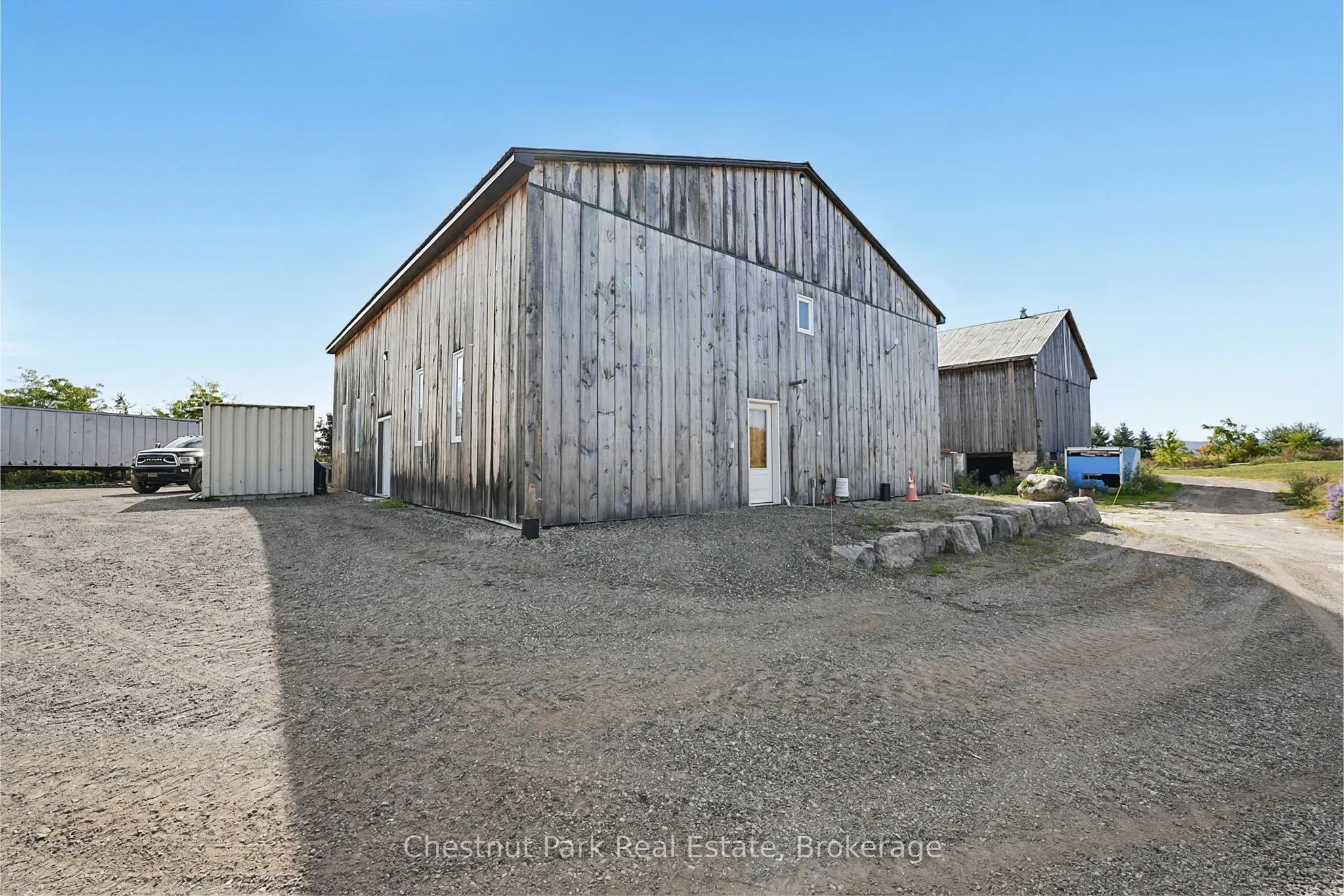 1164 Fairgrounds Road N