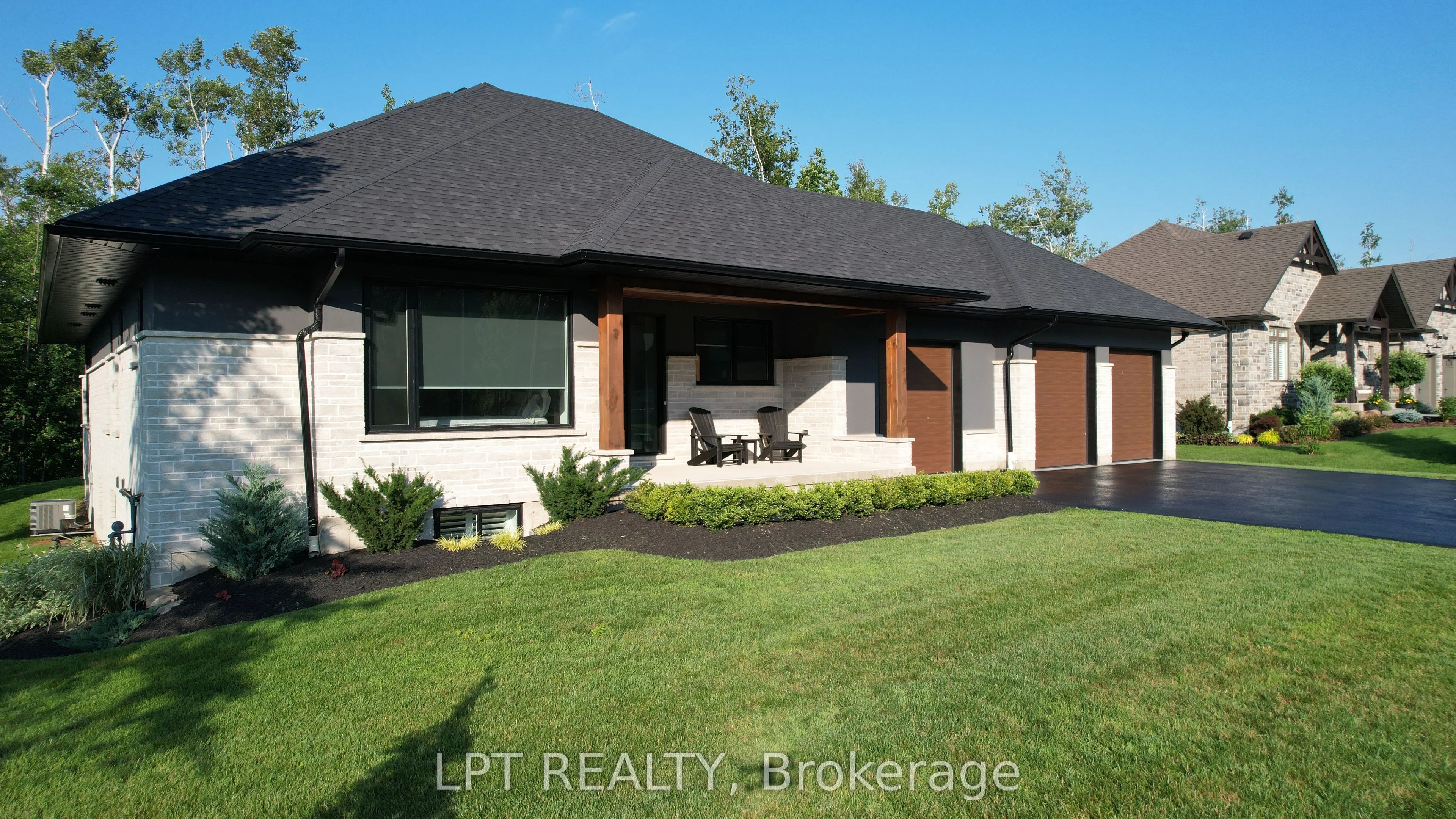 15 Byers Street