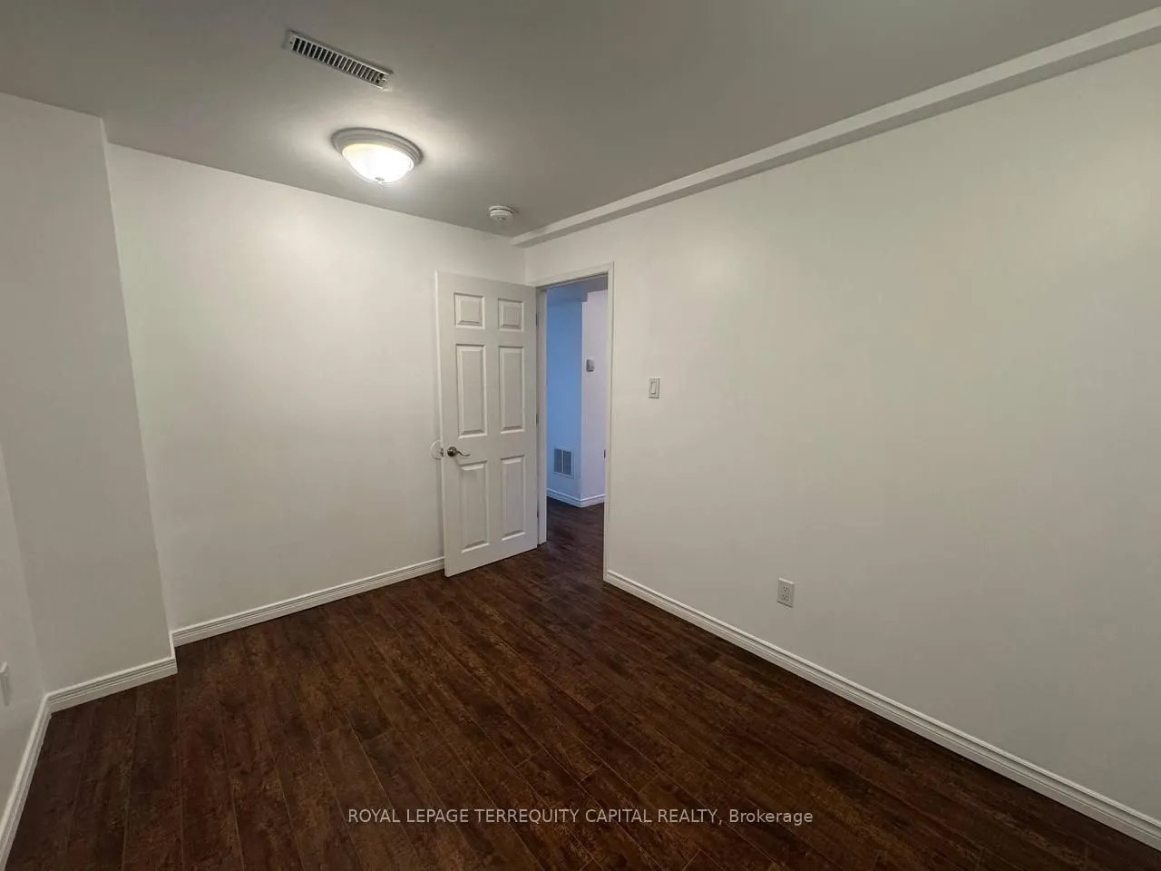 64 Copeman Crescent #Lower