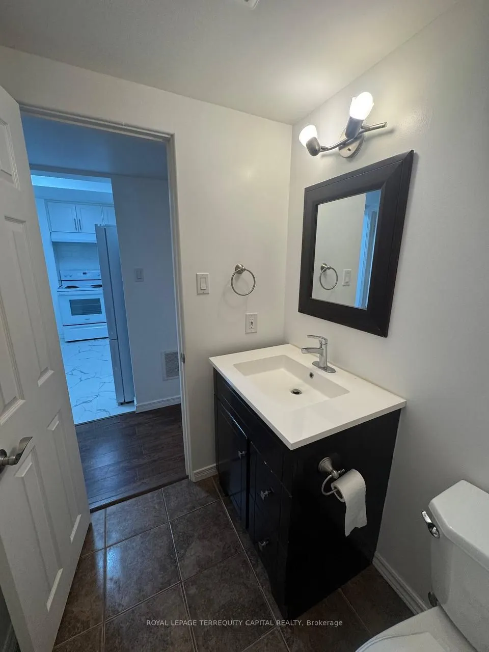 64 Copeman Crescent #Lower