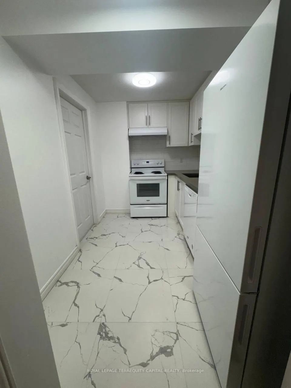 64 Copeman Crescent #Lower