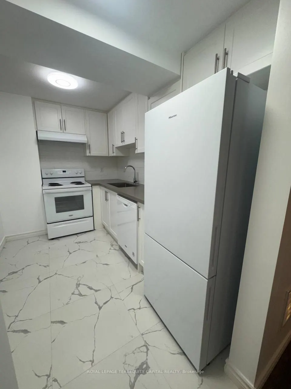 64 Copeman Crescent #Lower