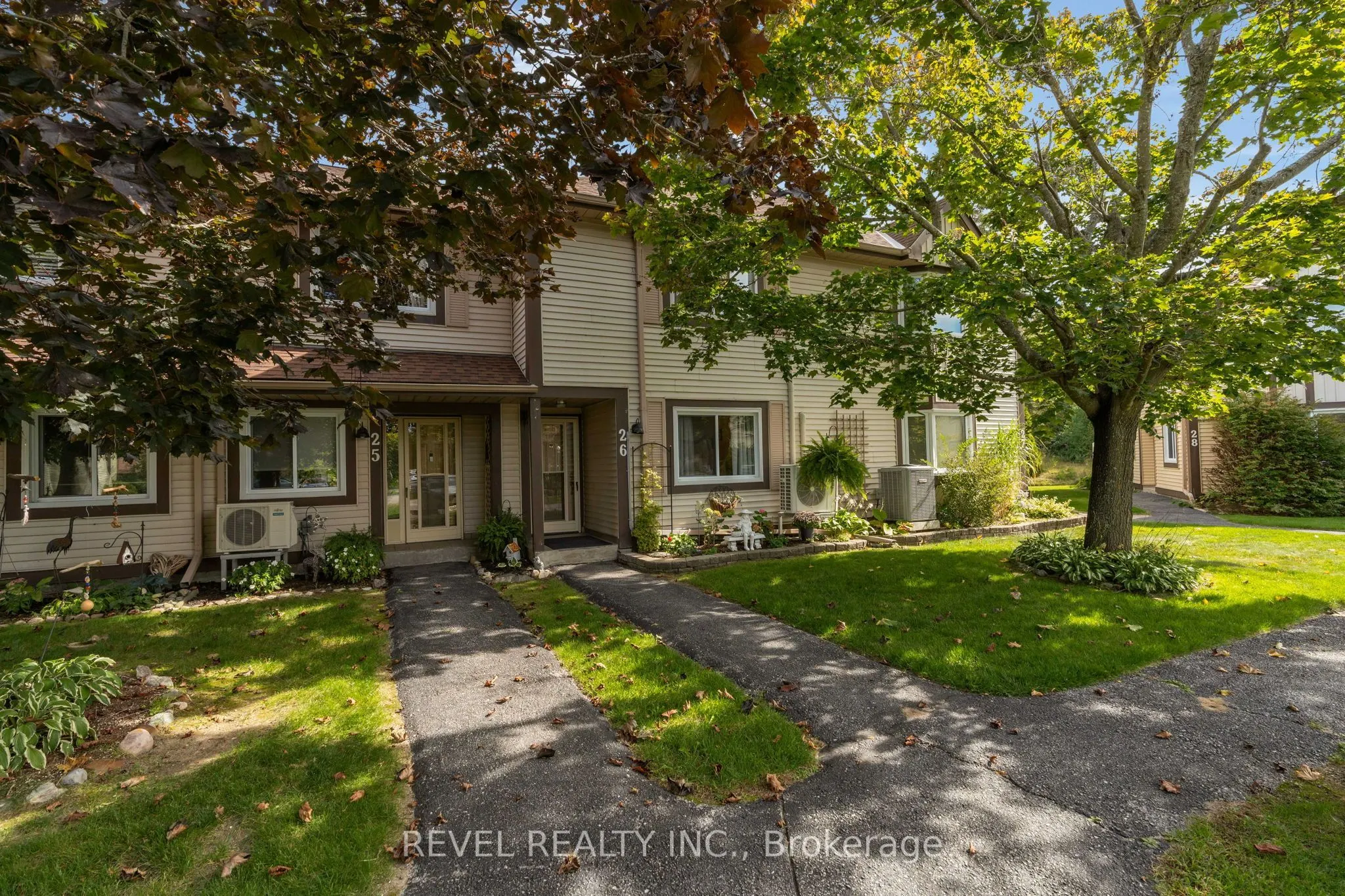 11 Laguna Parkway #26