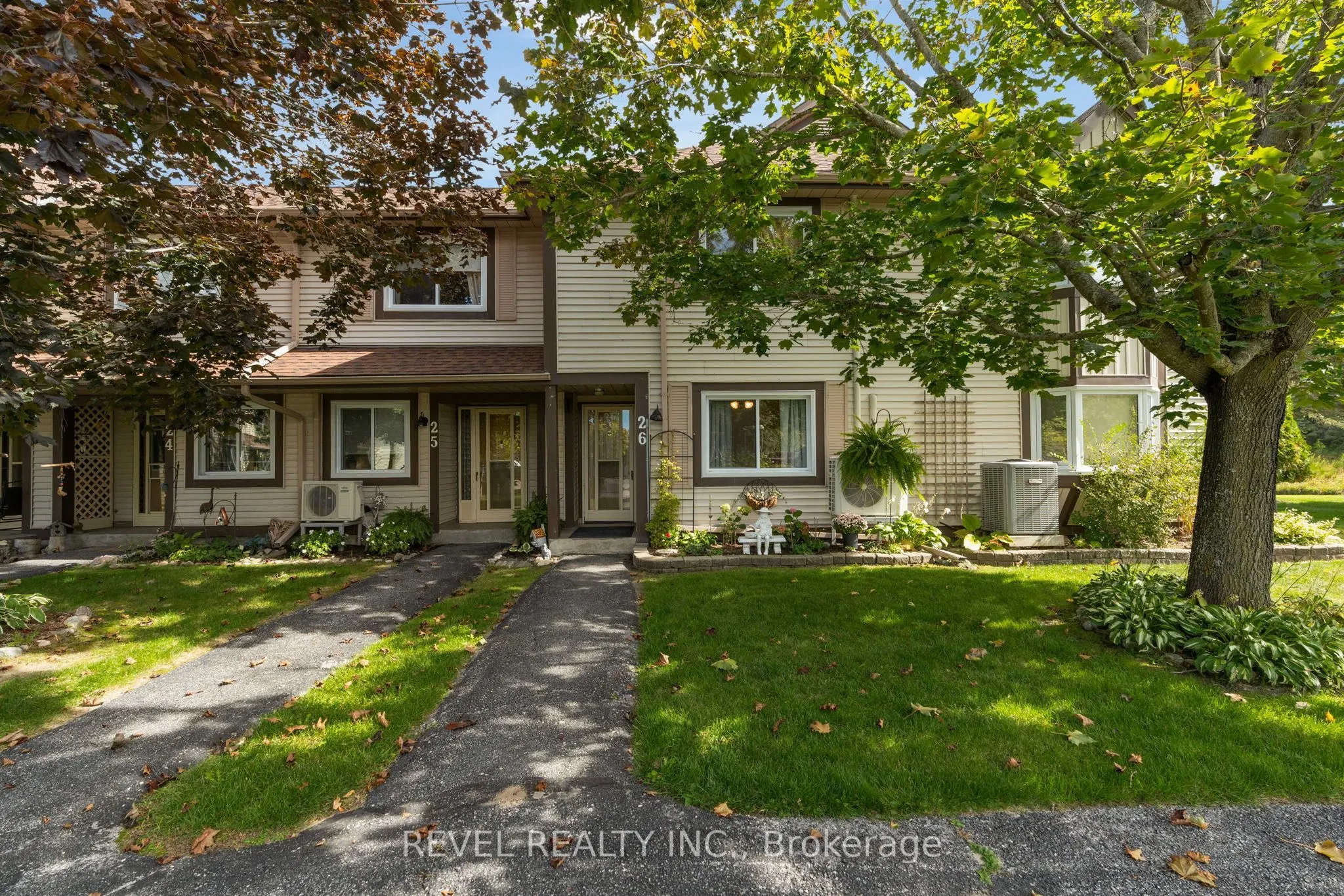 11 Laguna Parkway #26