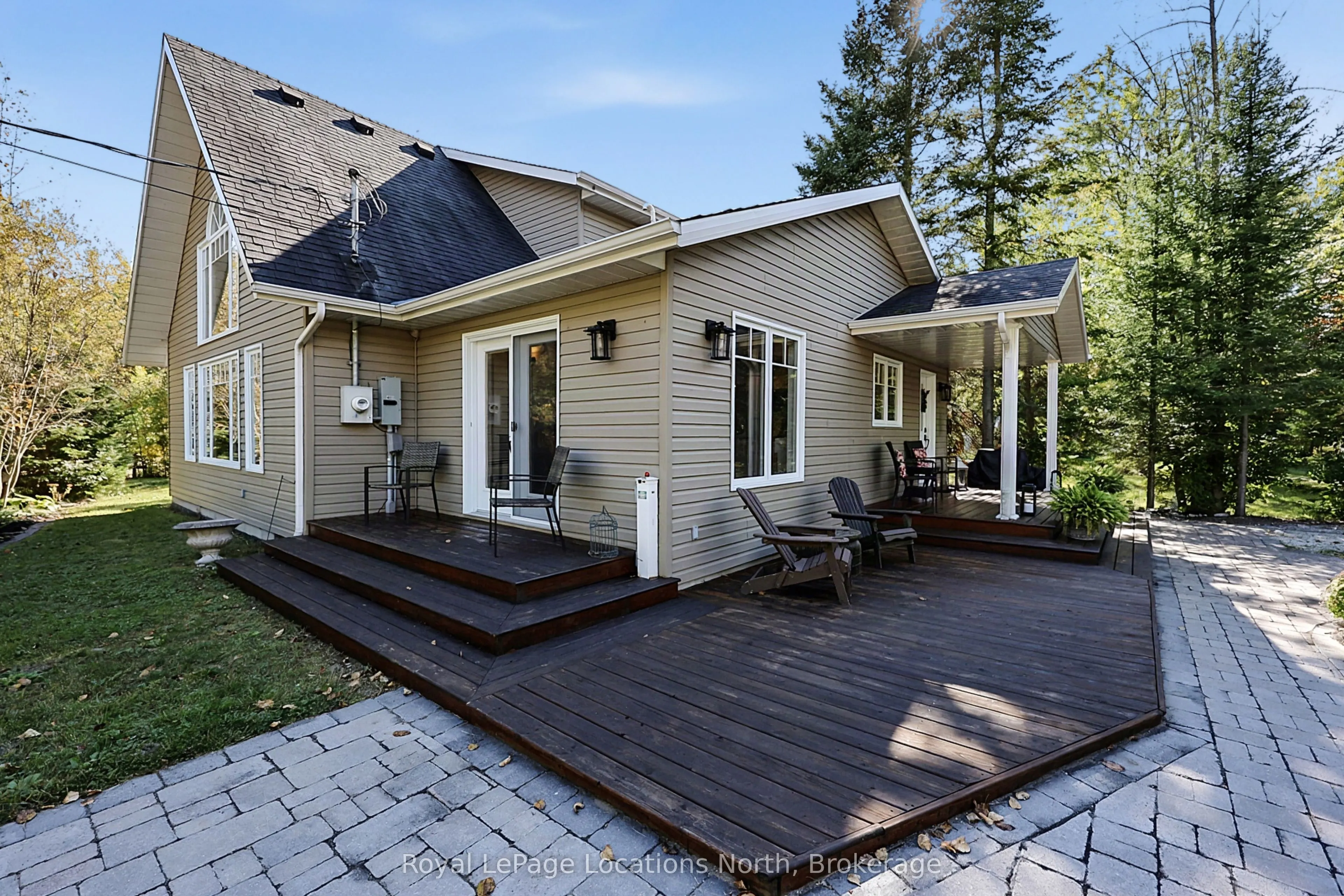 1 Moore Avenue