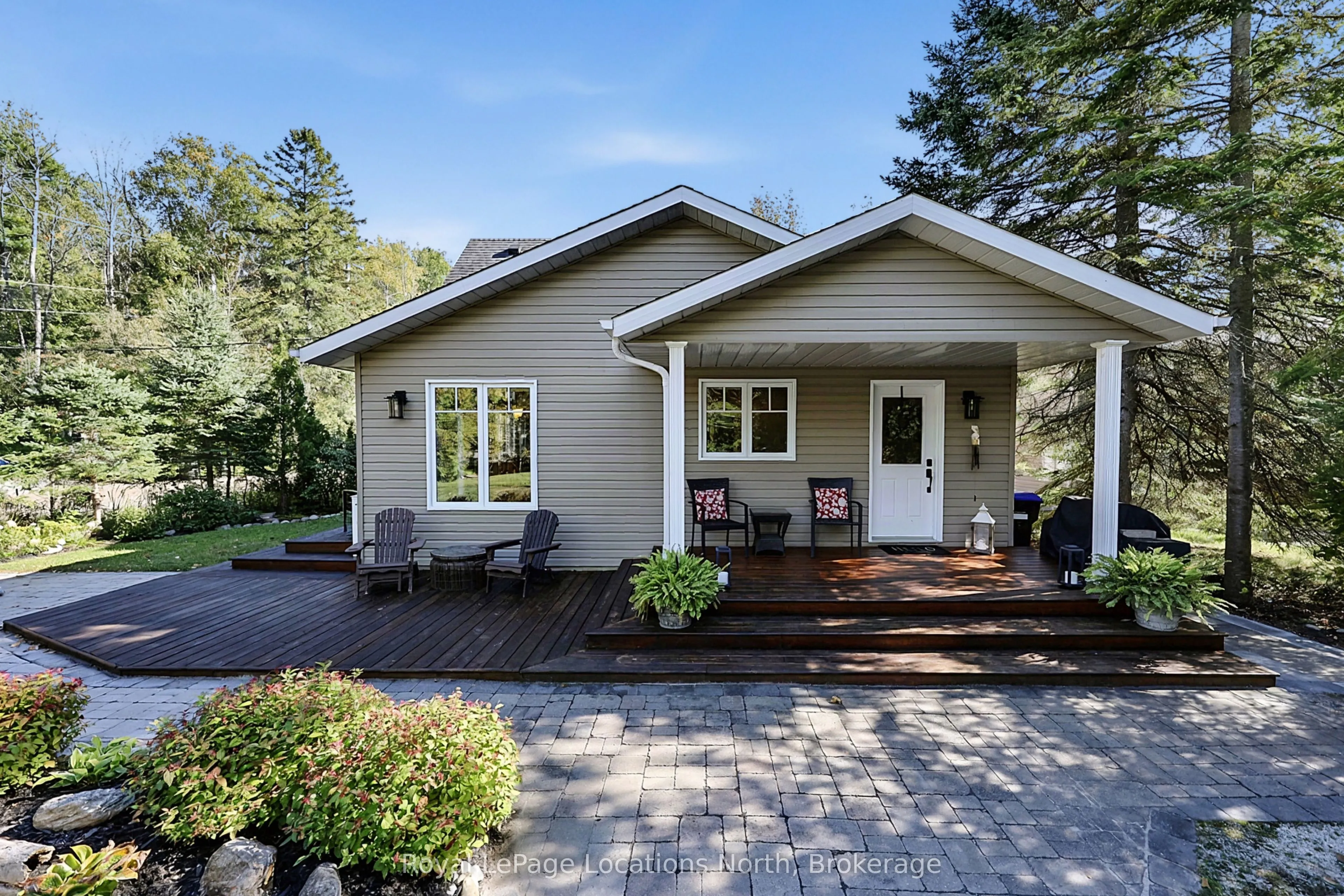 1 Moore Avenue