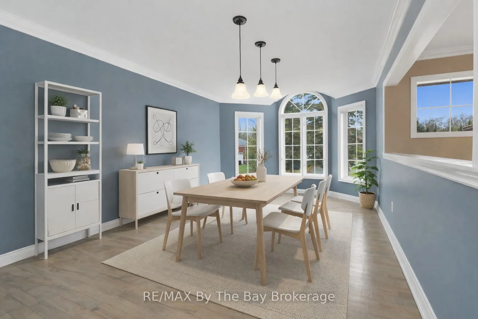 70 Fairway Crescent