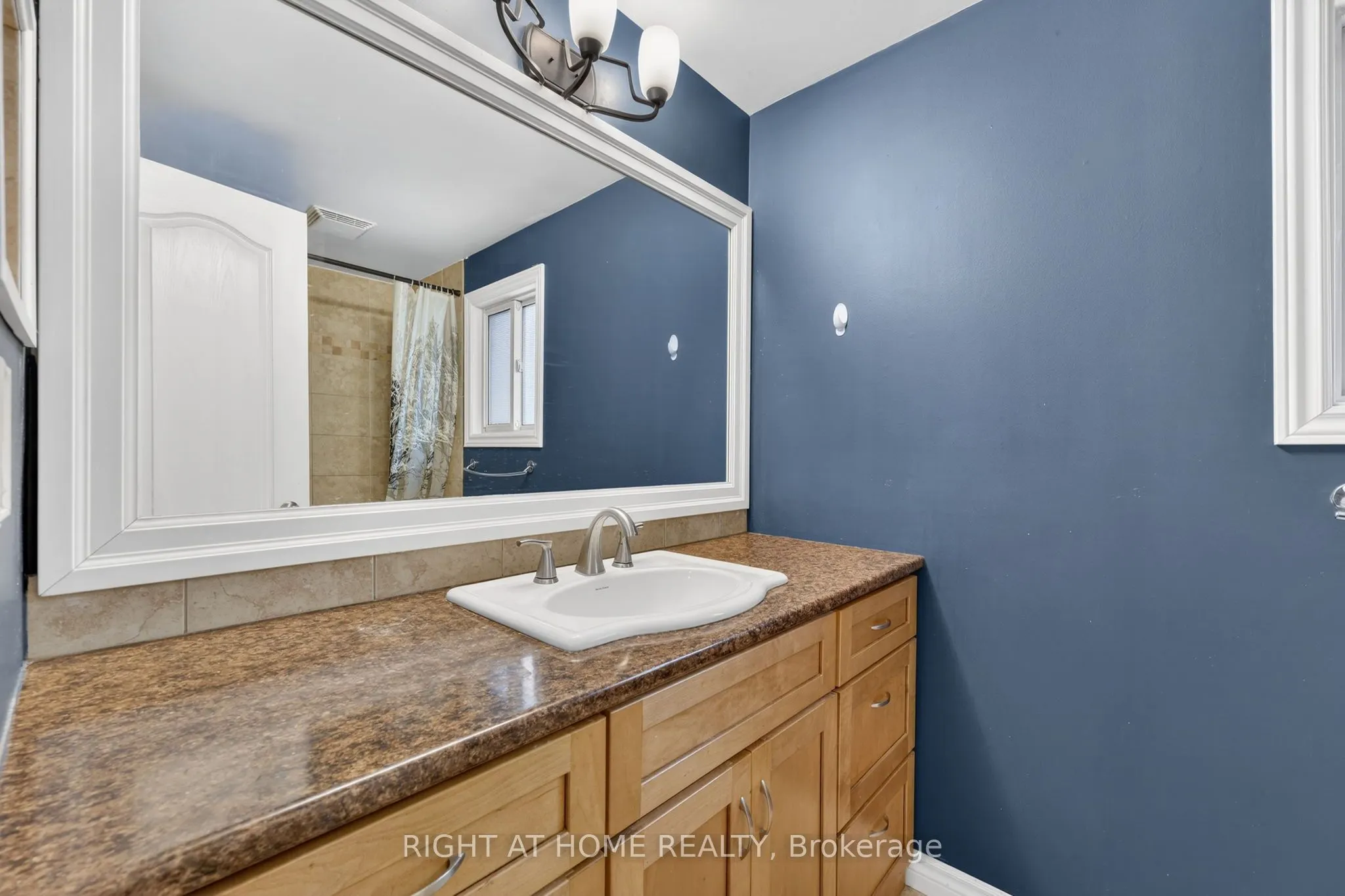 32 Sawmill Road #10