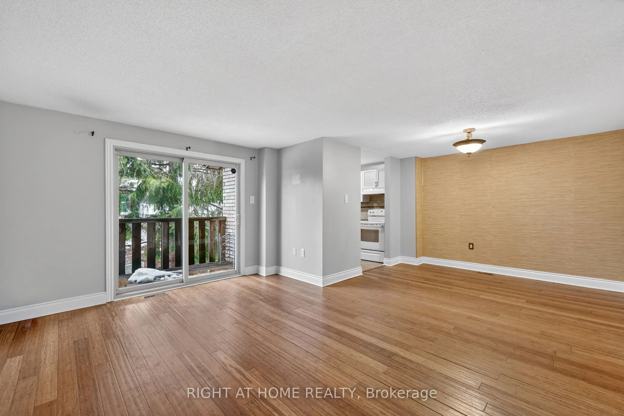 32 Sawmill Road #10