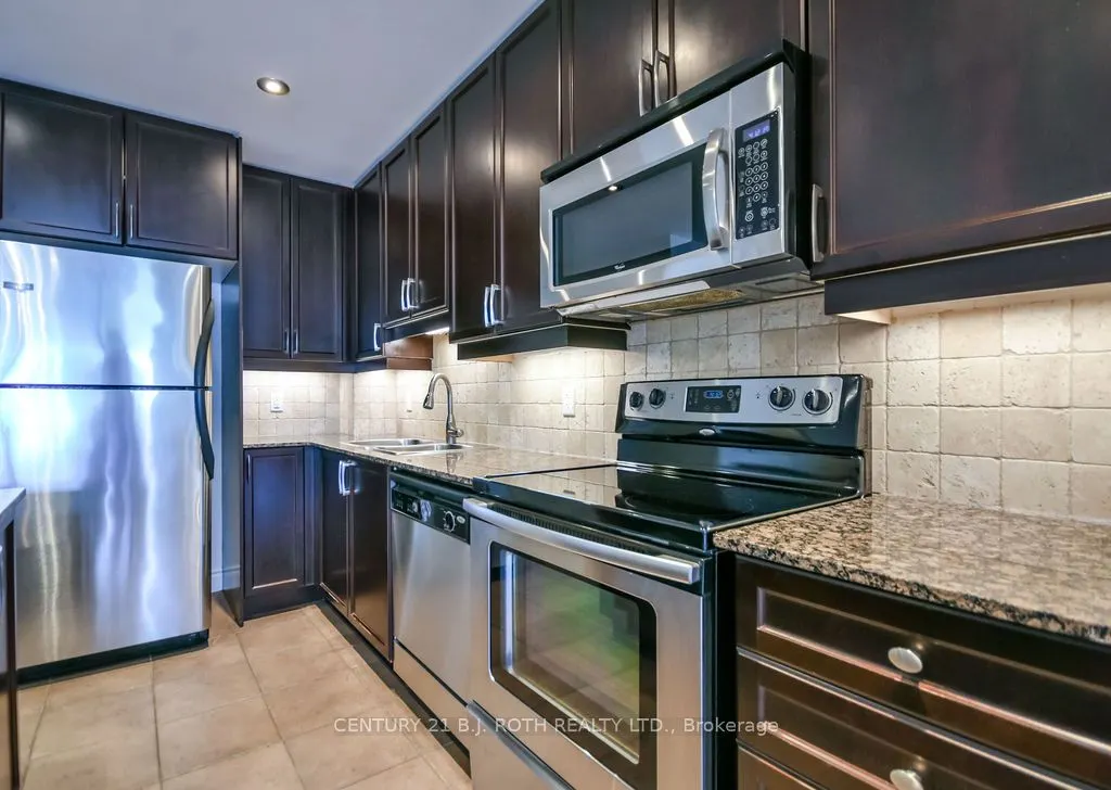 37 ELLEN Street #1505