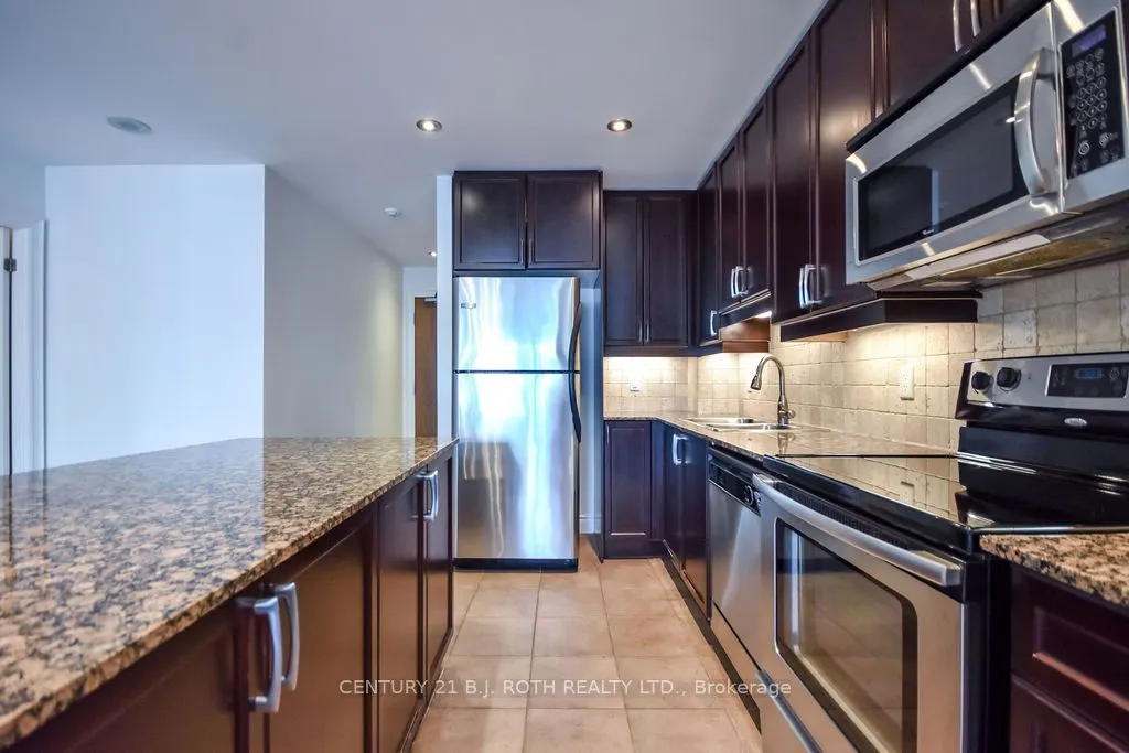 37 ELLEN Street #1505