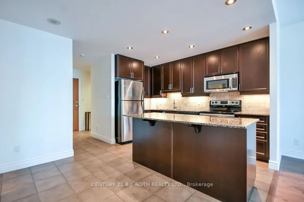 37 ELLEN Street #1505