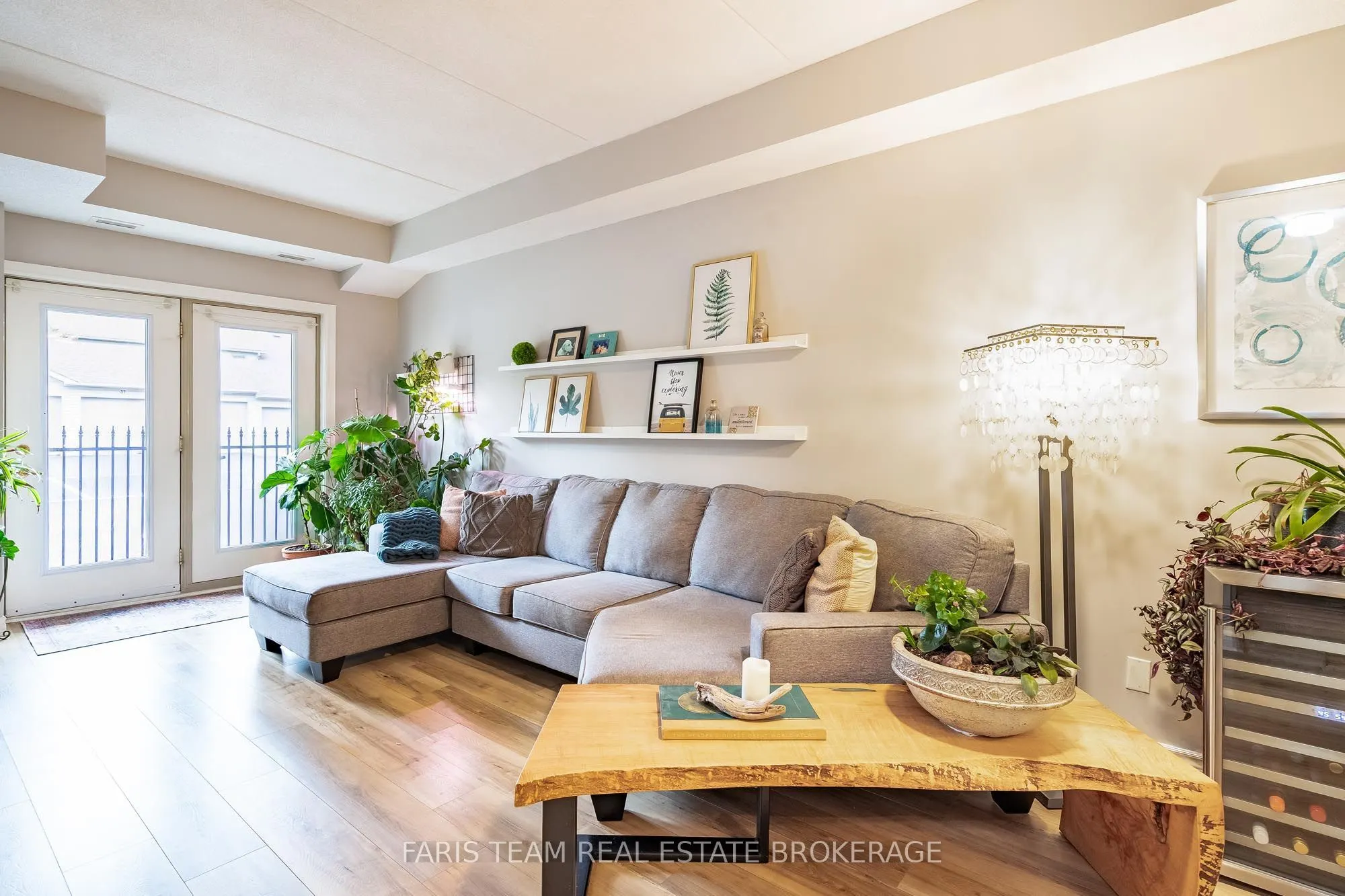 486 Laclie Street #110