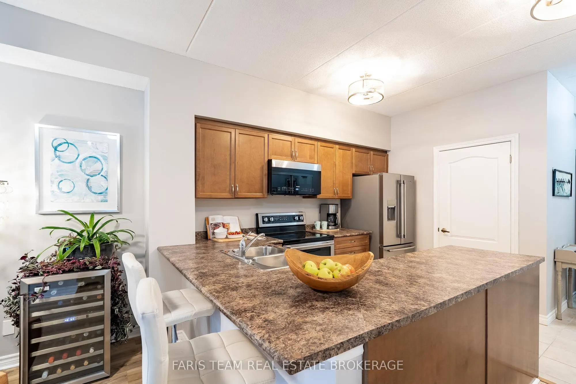 486 Laclie Street #110