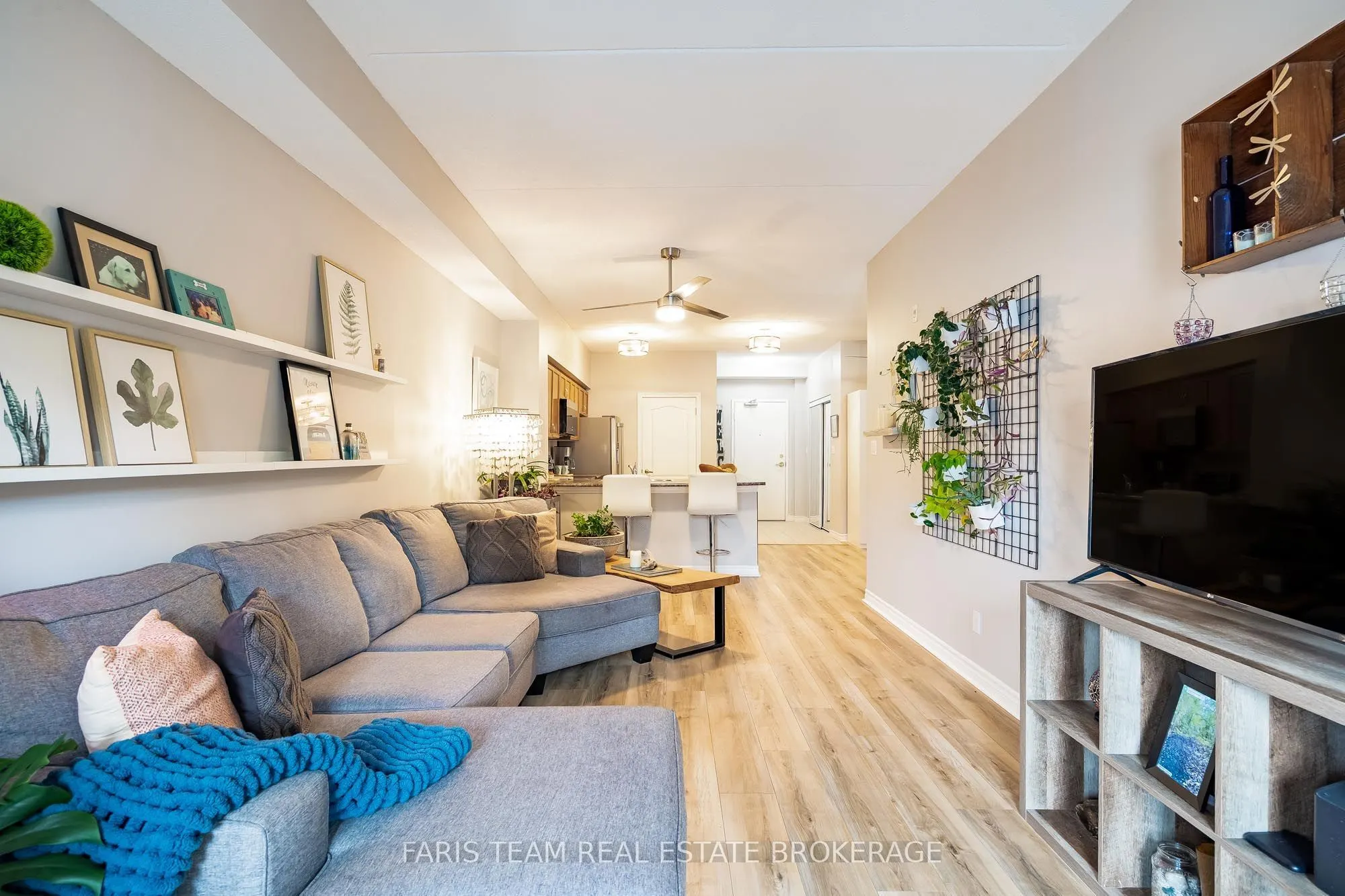486 Laclie Street #110