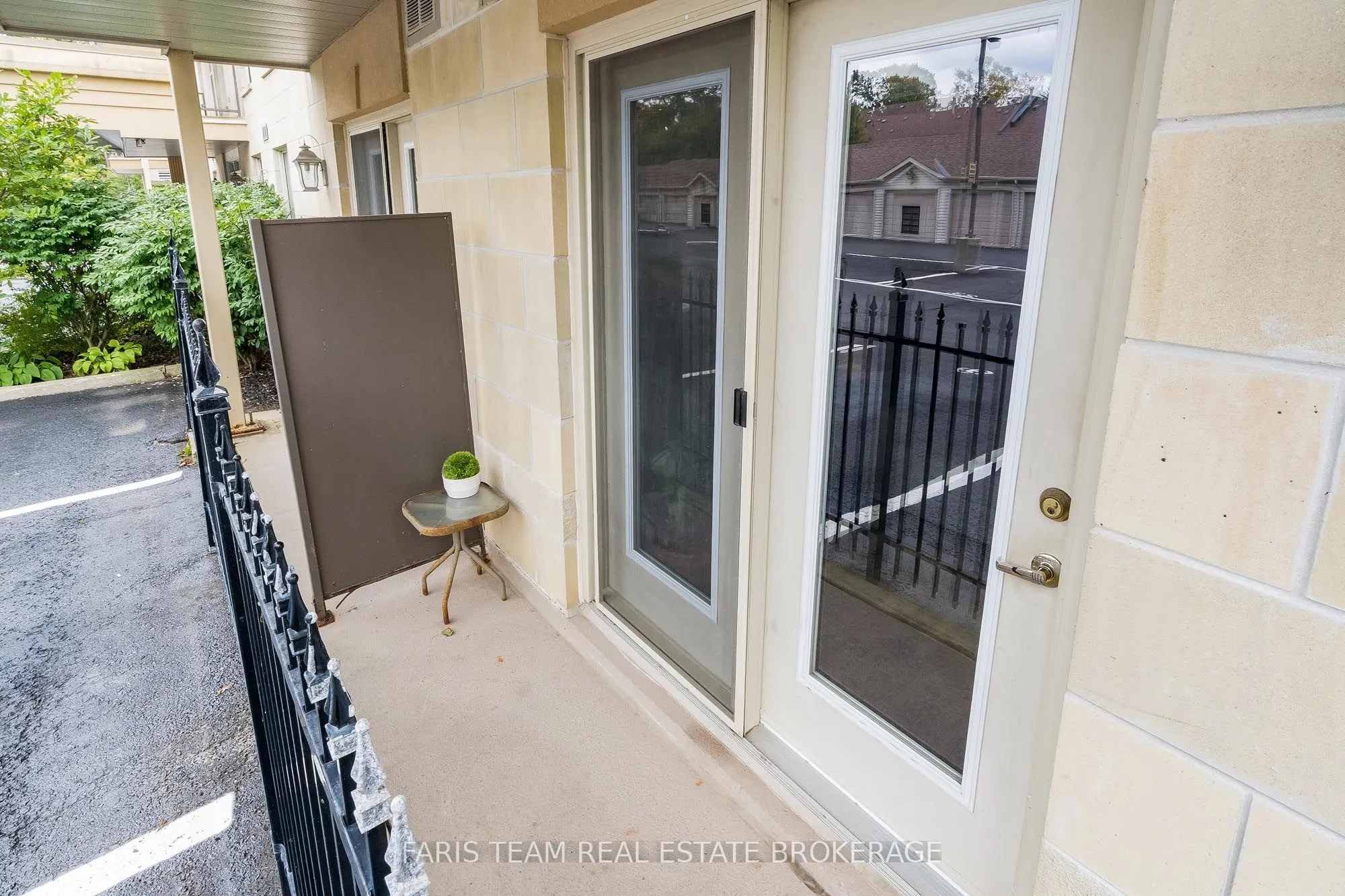 486 Laclie Street #110