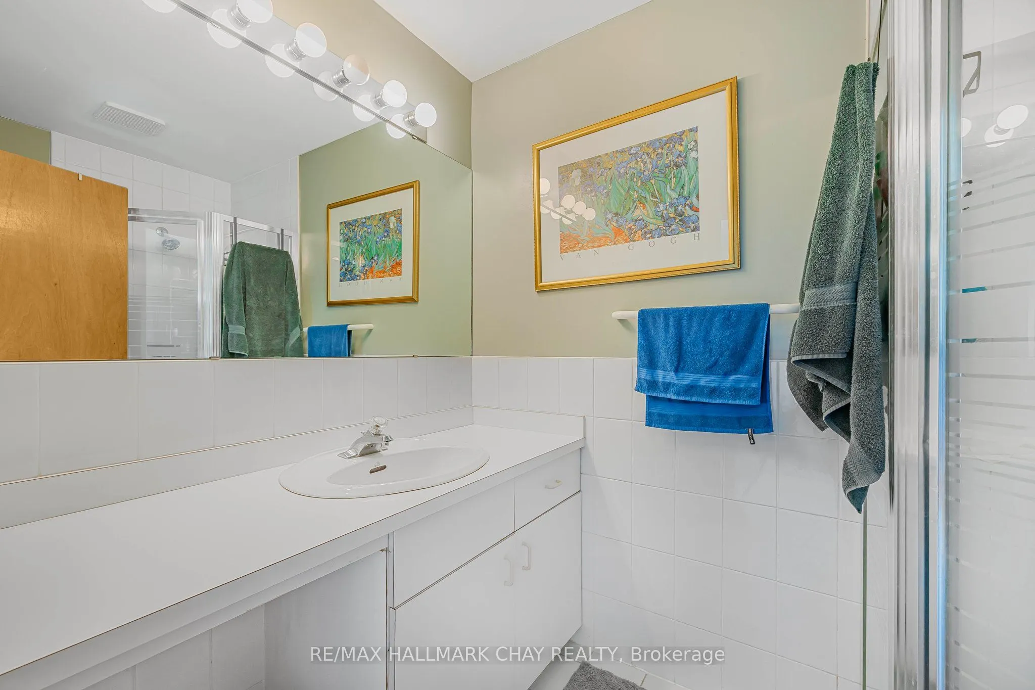1125 Woodland Drive