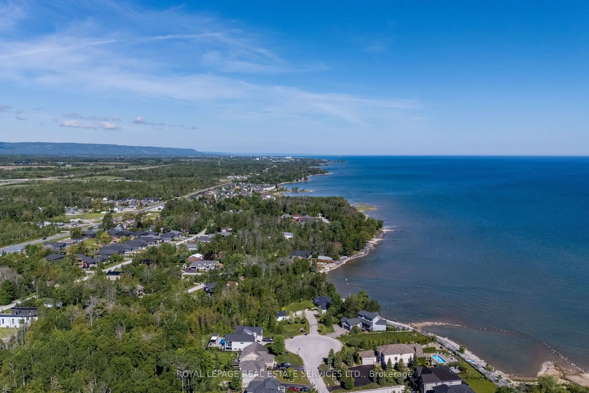 2228 Shore Lane