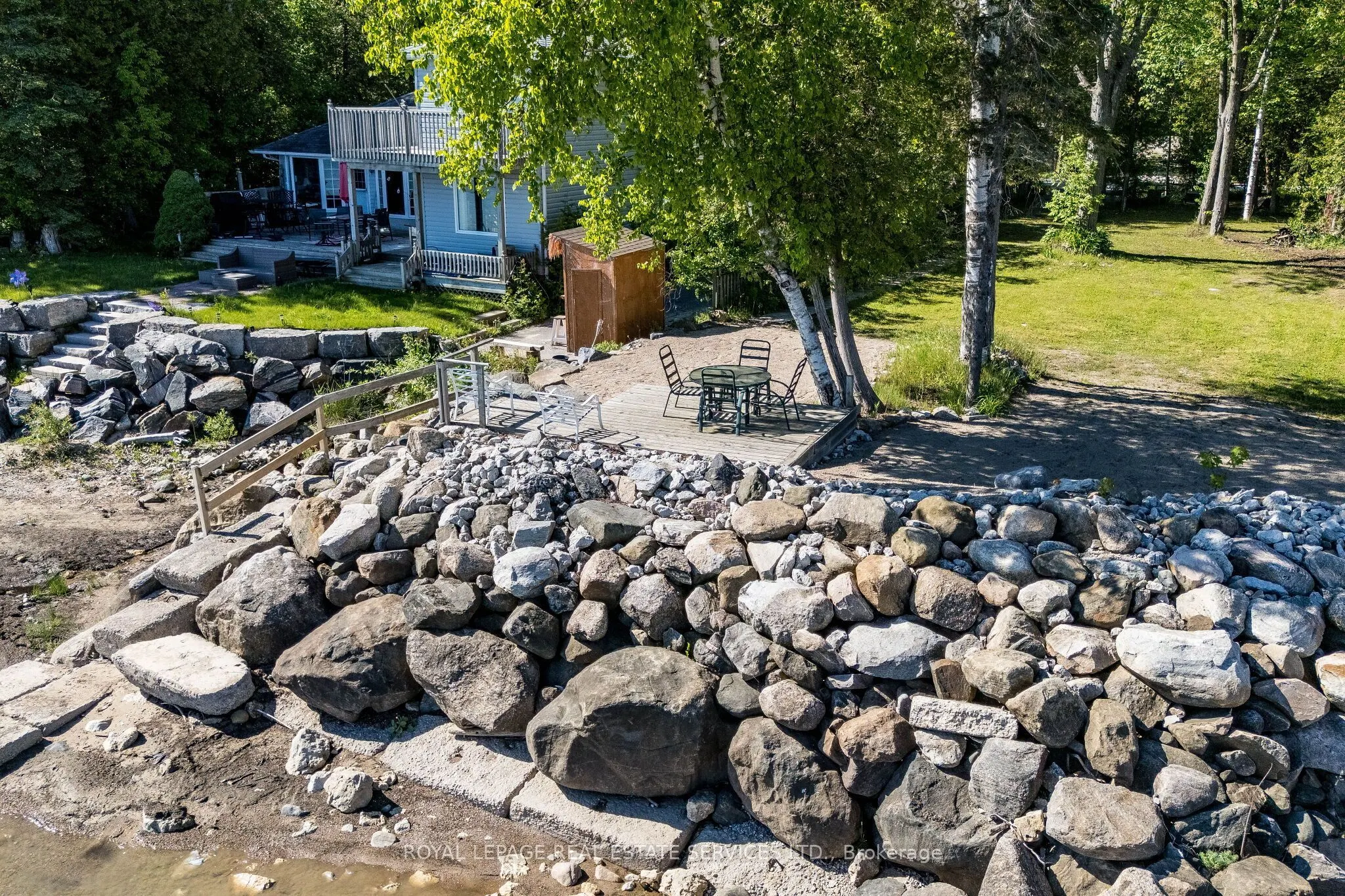 2228 Shore Lane