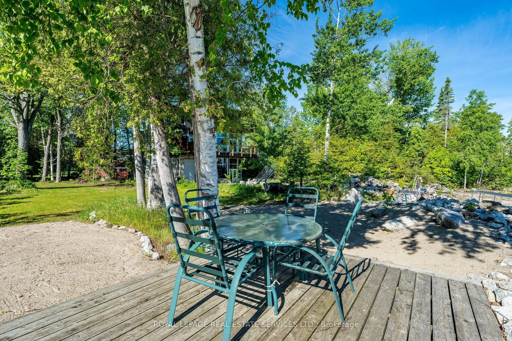 2228 Shore Lane