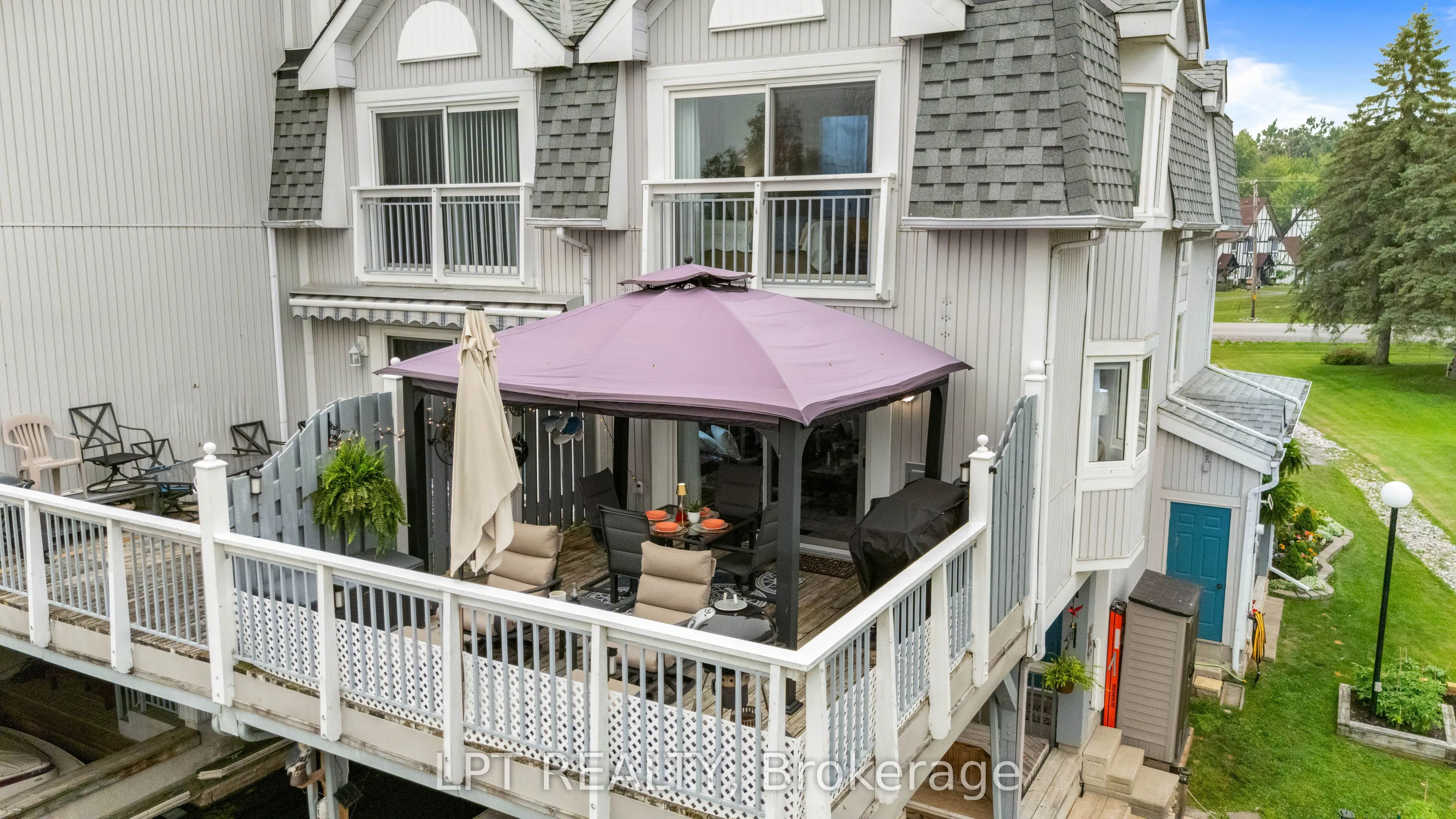 30 Laguna Parkway #1