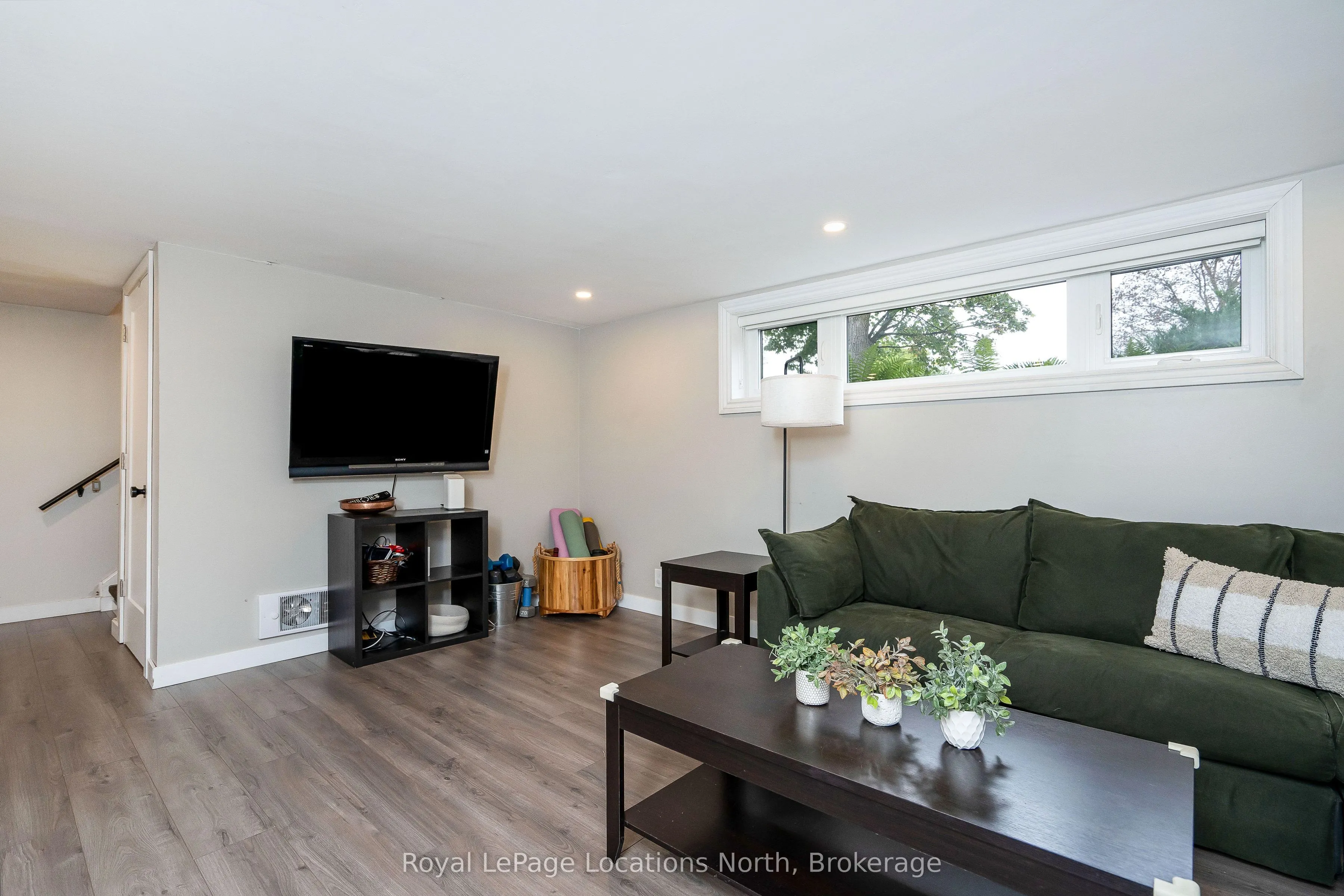 390 Second Street