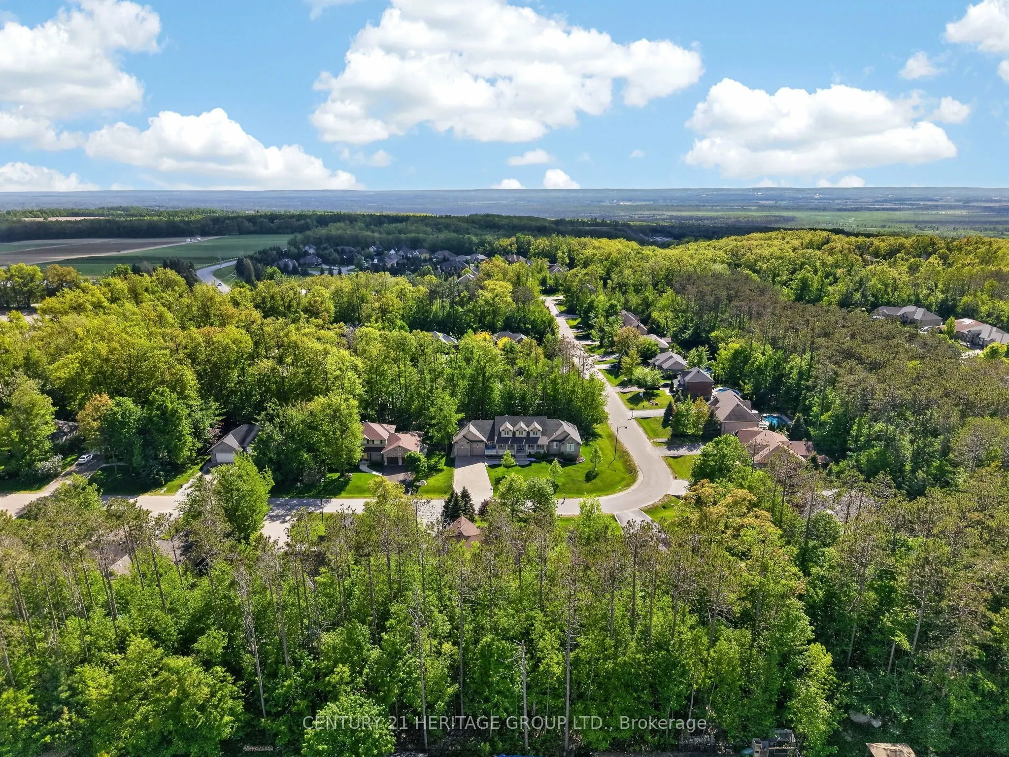 22 Lloyd Cook Drive E