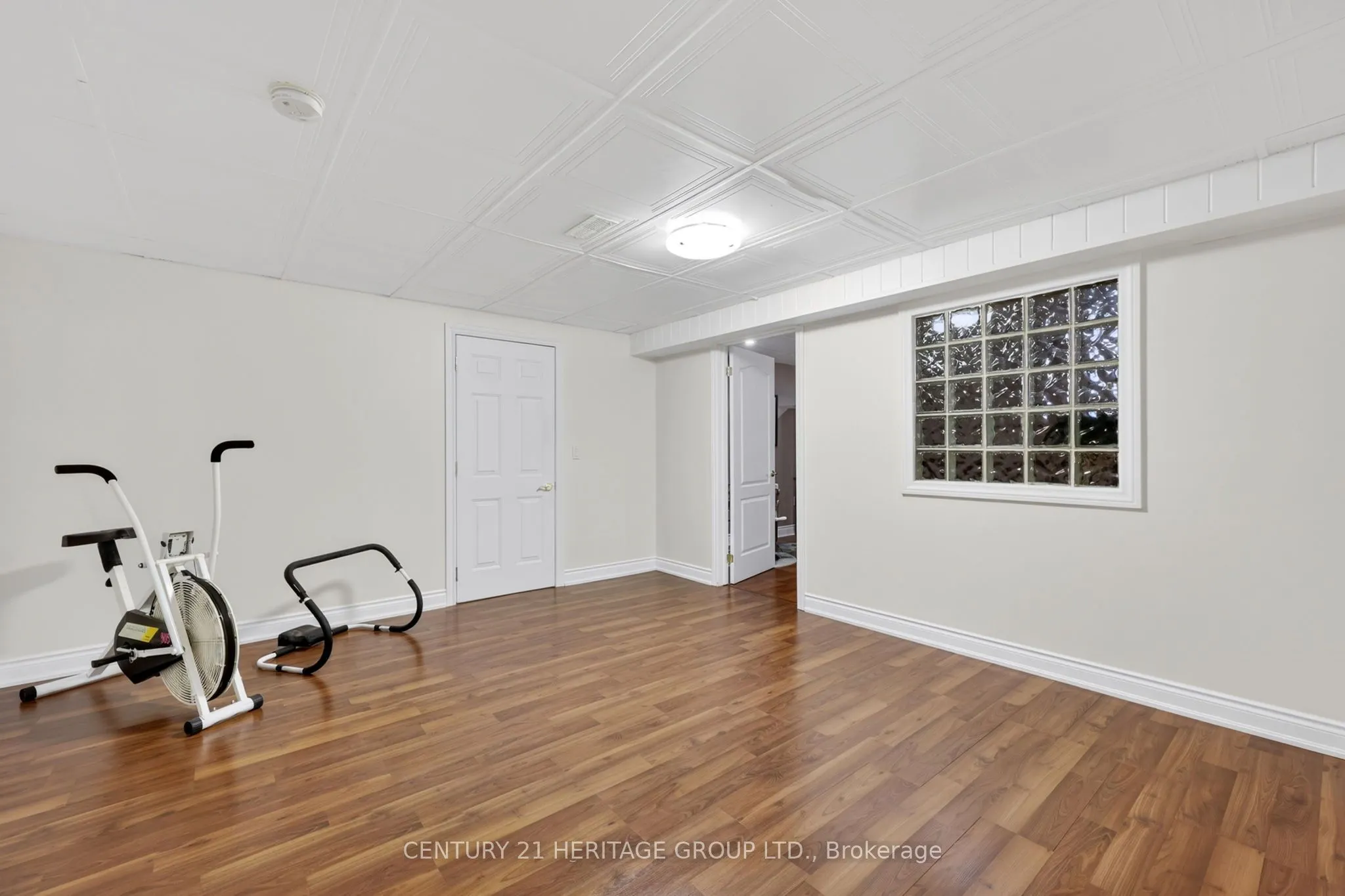 22 Lloyd Cook Drive E