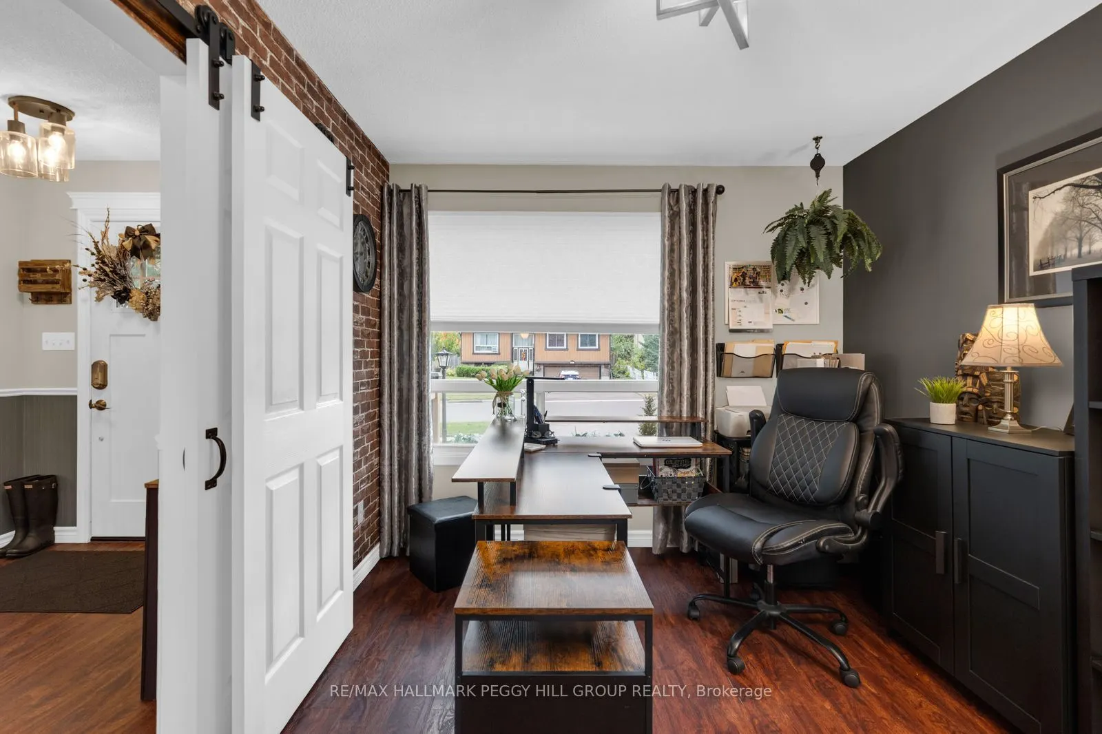 48 Oren Boulevard