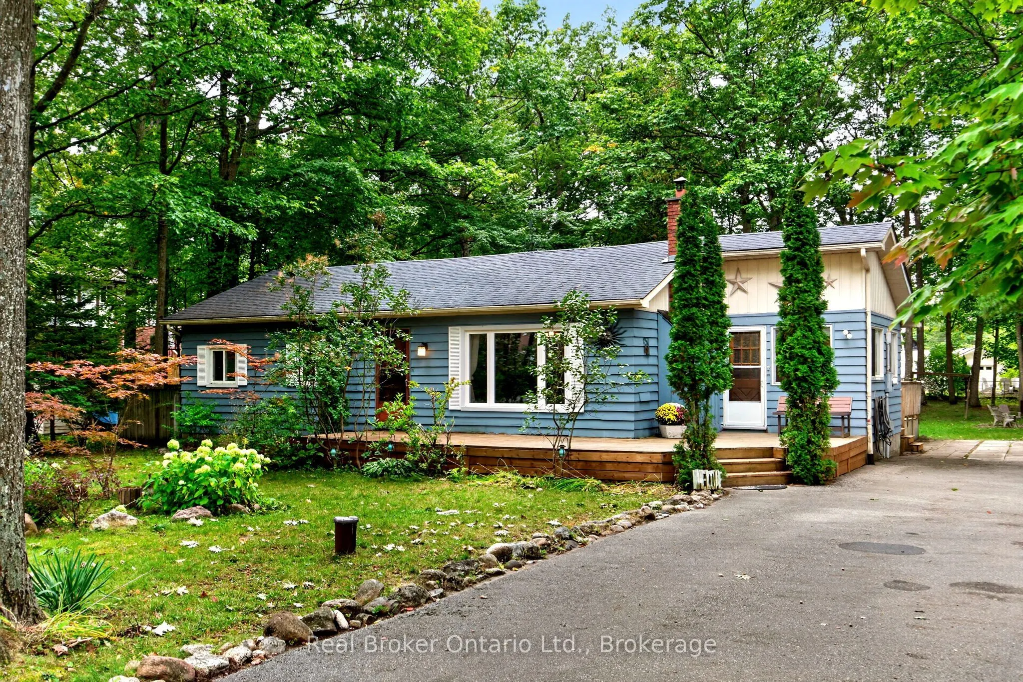 16 Fredrick Avenue