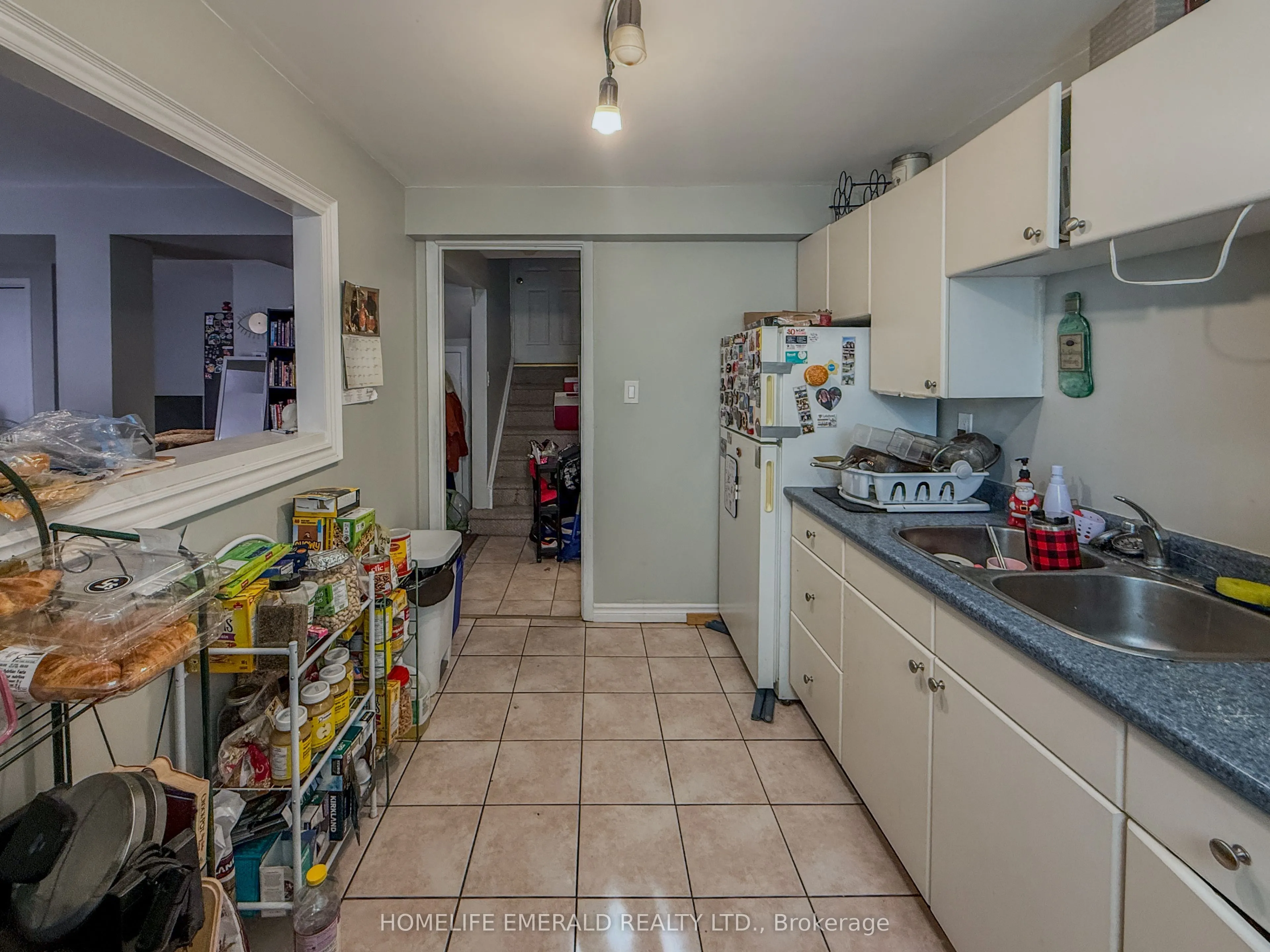 131 Cundles Road E