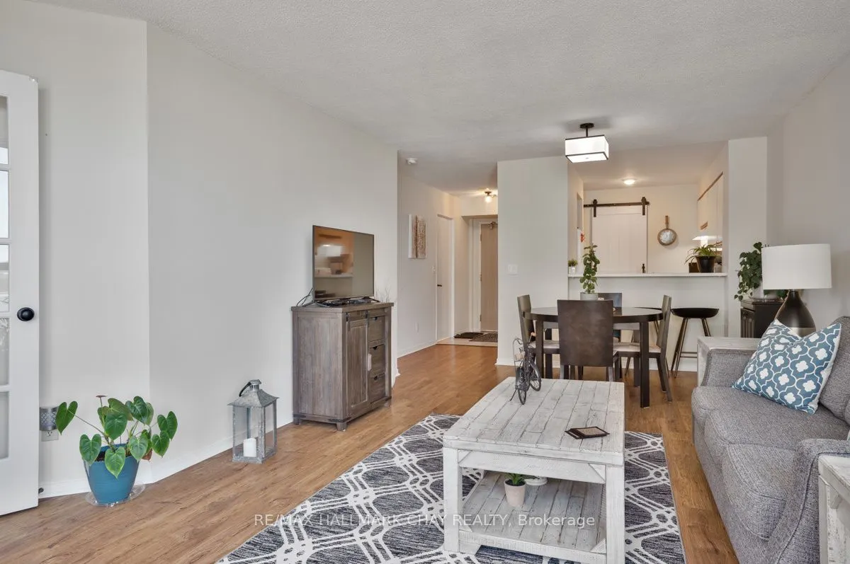 150 Dunlop Street E #1104