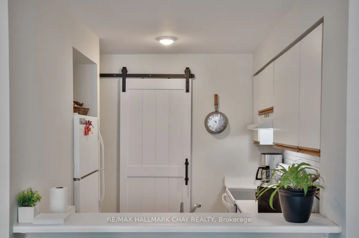 150 Dunlop Street E #1104