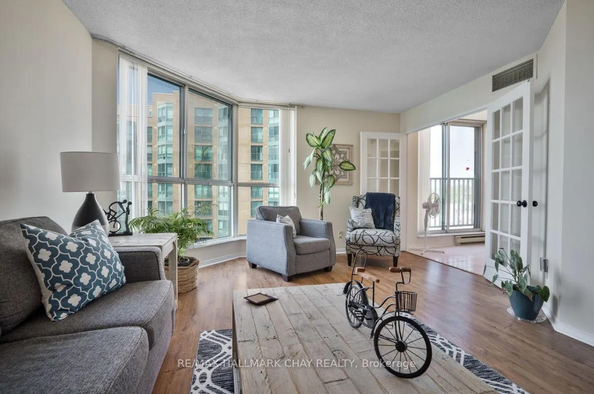 150 Dunlop Street E #1104