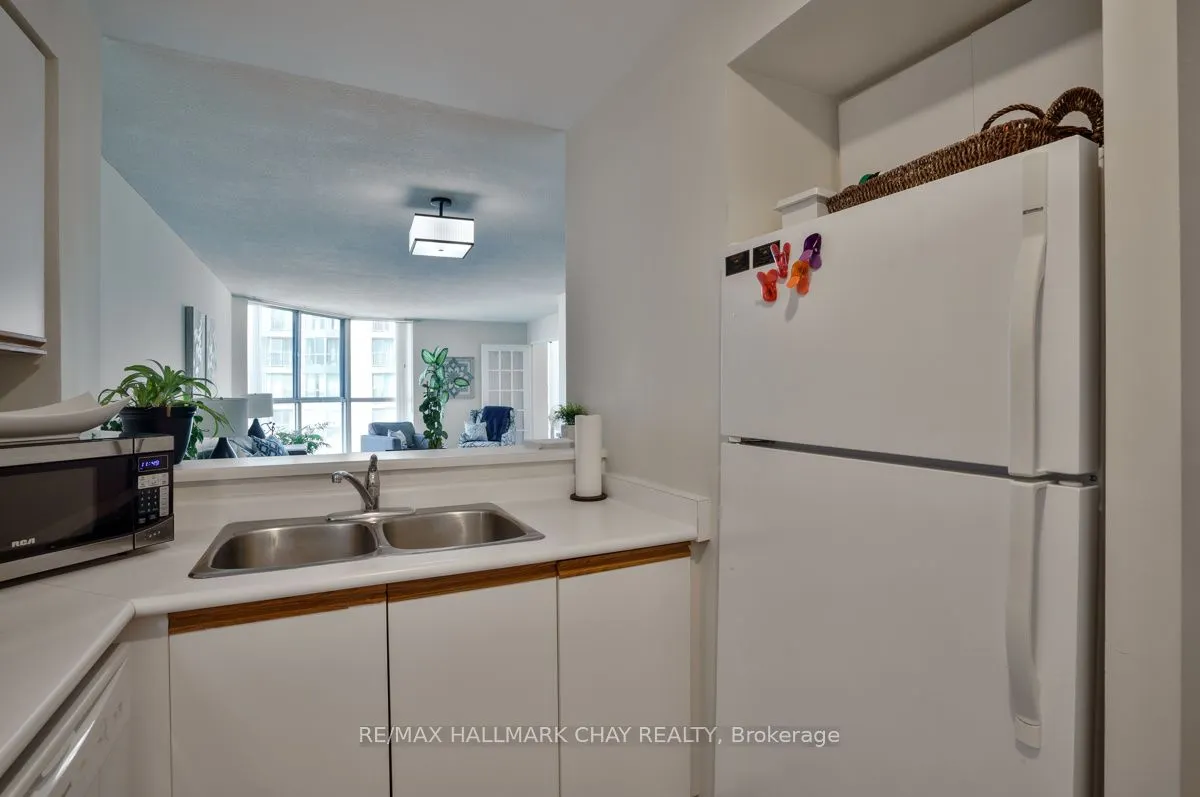 150 Dunlop Street E #1104