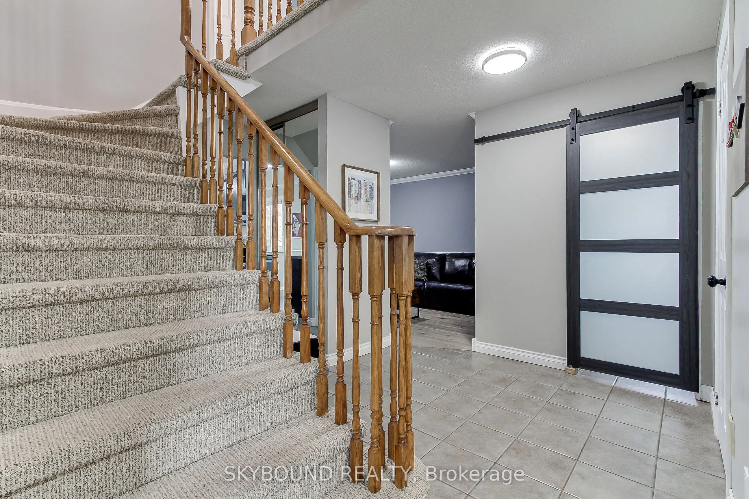 313 Hickling Trail